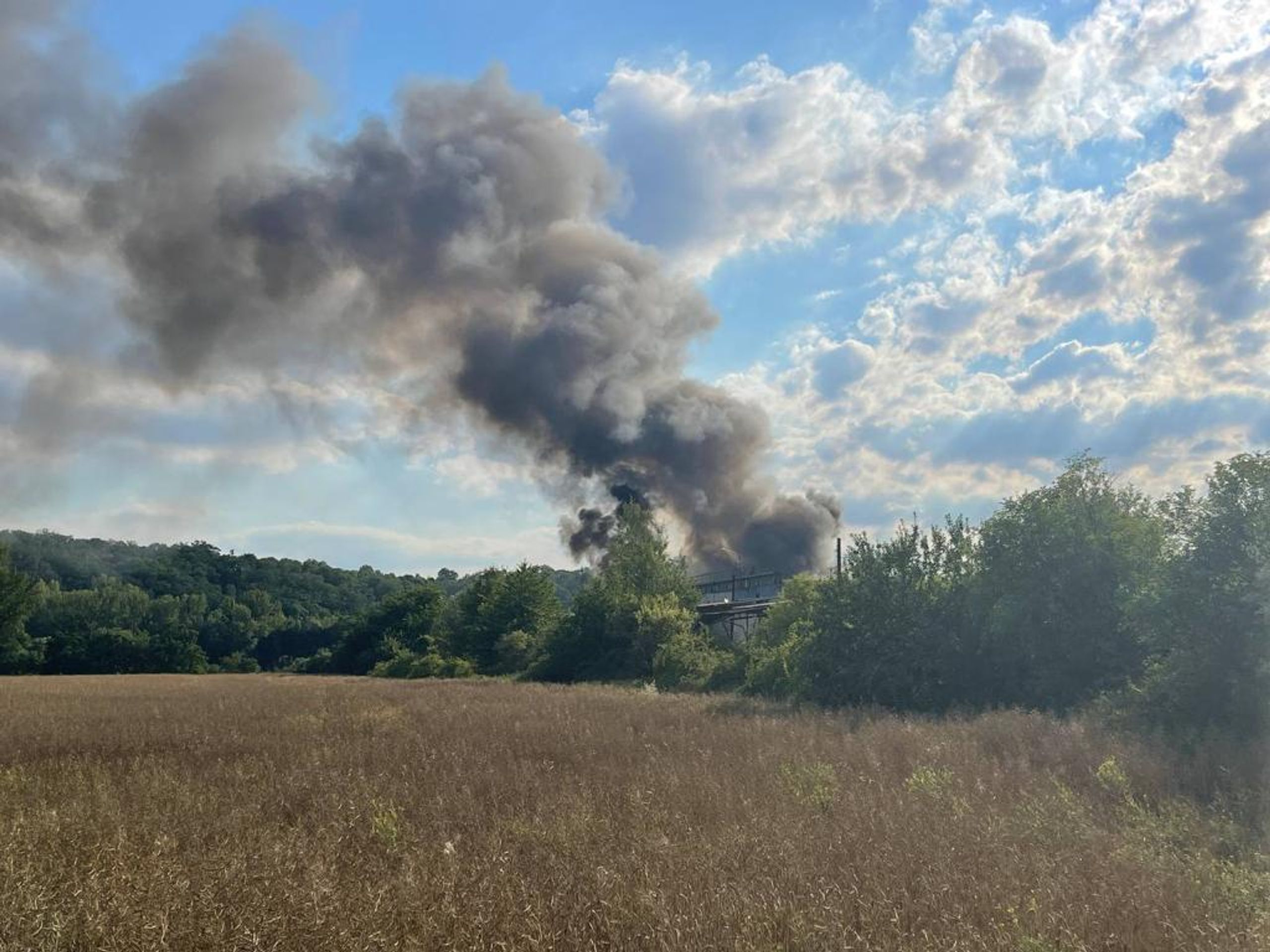 Požár v Kralupech nad Vltavou - Požár v Kralupech nad Vltavou (2/11)