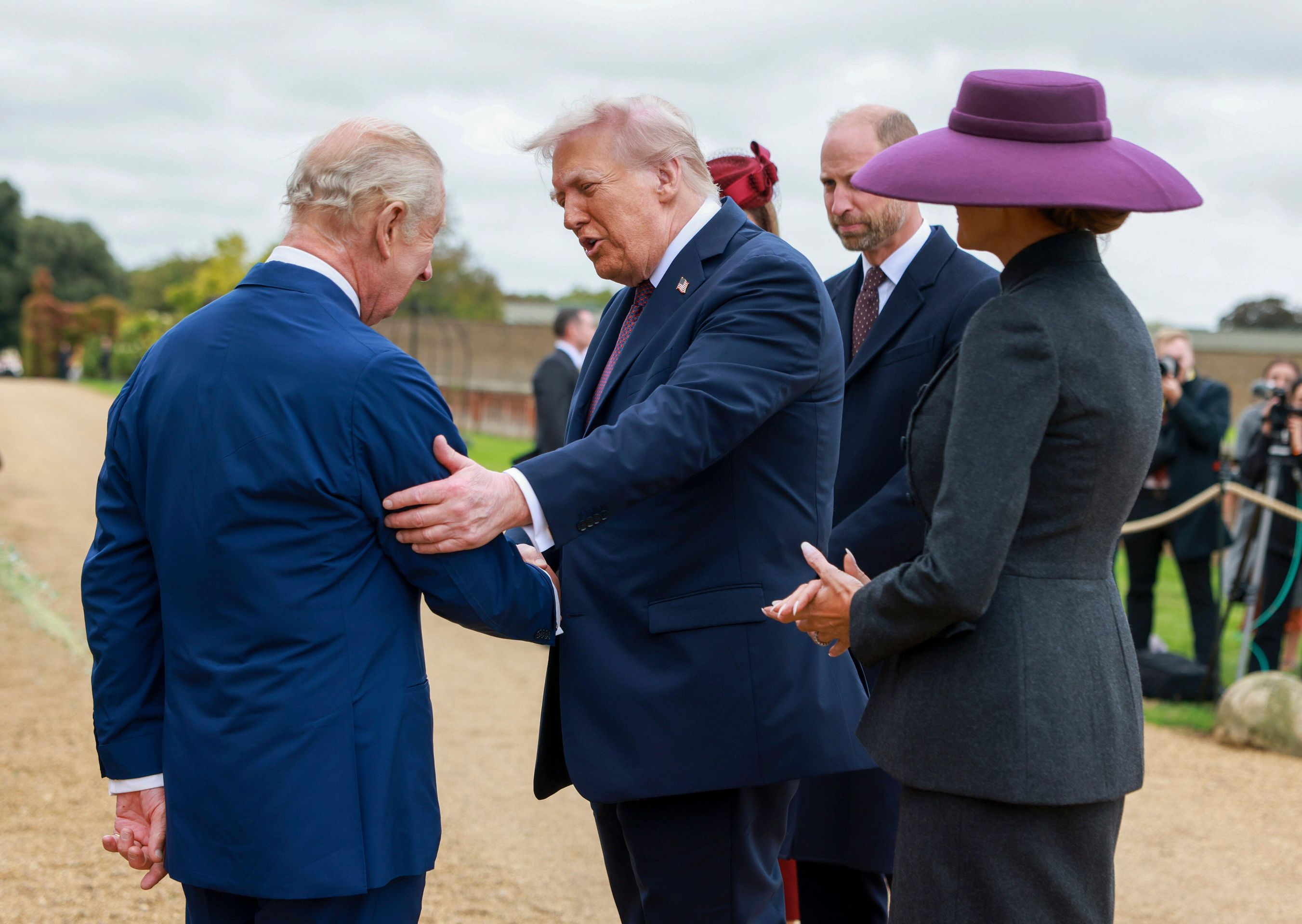 Melania Trumpová v klobouku - Melania Trumpová v klobouku (5/6)
