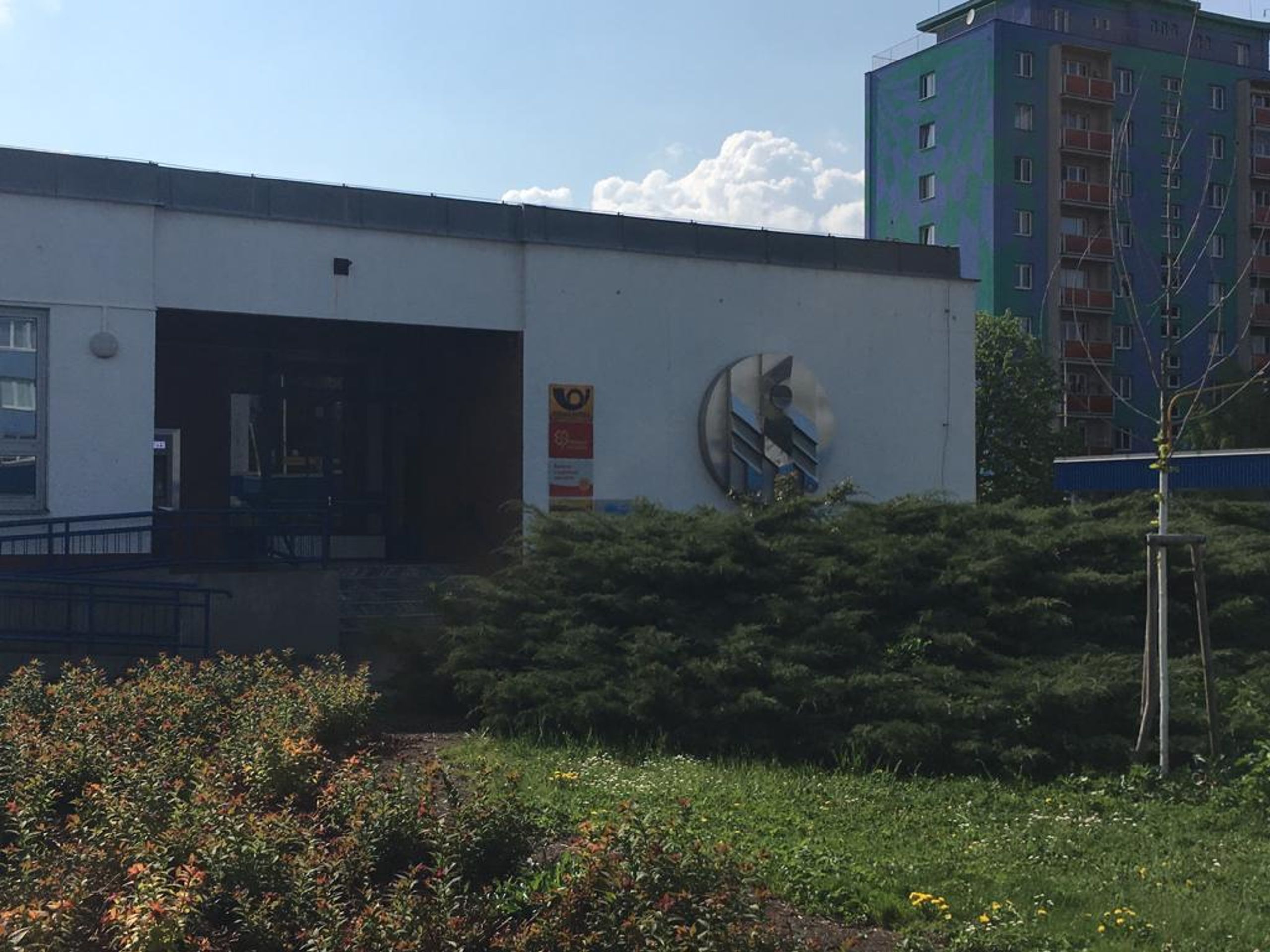 Přepadená pošta v Olomouci - GALERIE: Přepadení na poště v Olomouci (5/5)