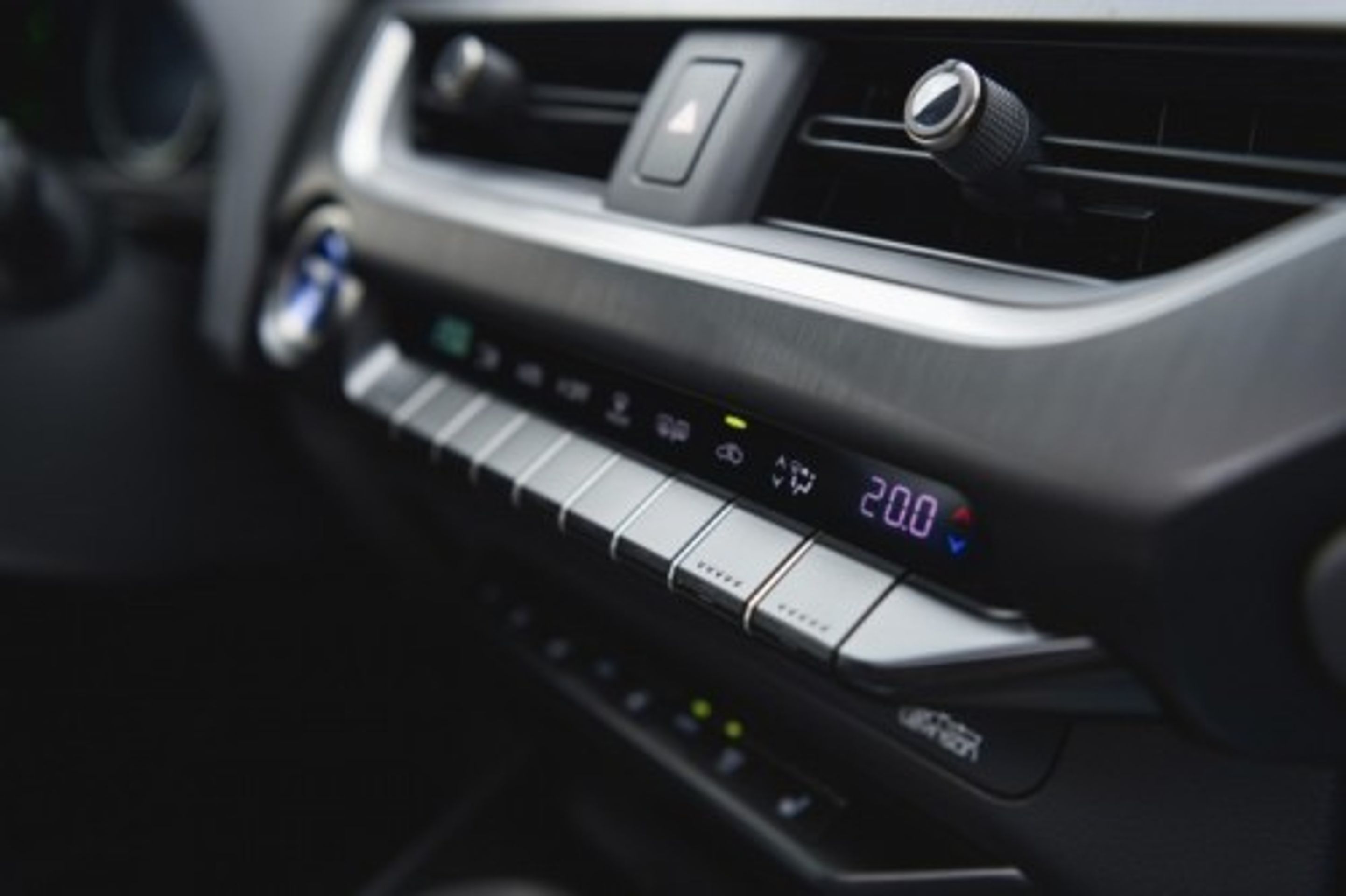 Lexus UX 250h - 39 - Fotogalerie: Crossover Lexus UX 250h (18/24)