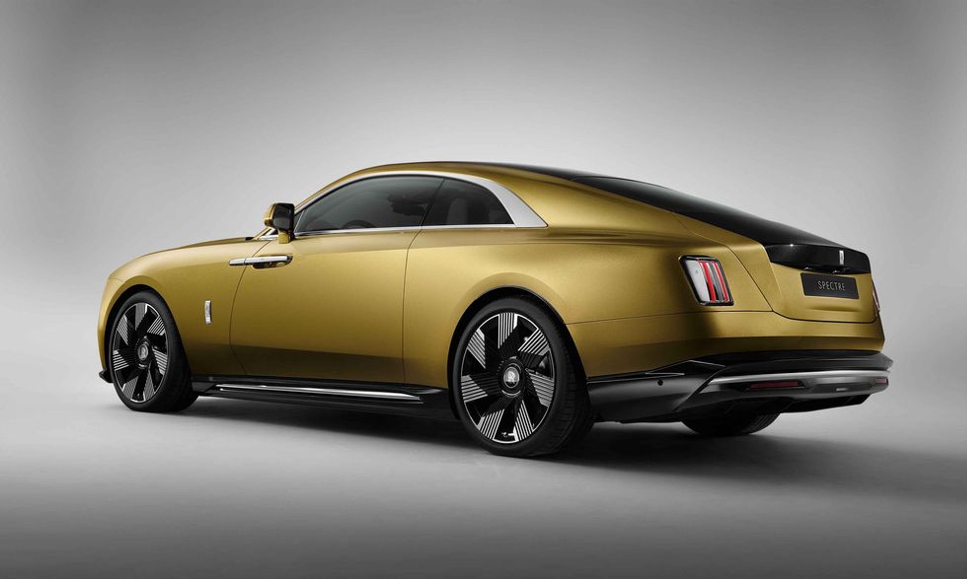 Elektrické kupé Rolls-Royce Spectre - Ultraluxusní elektrické kupé Rolls-Royce Spectre (3/15)