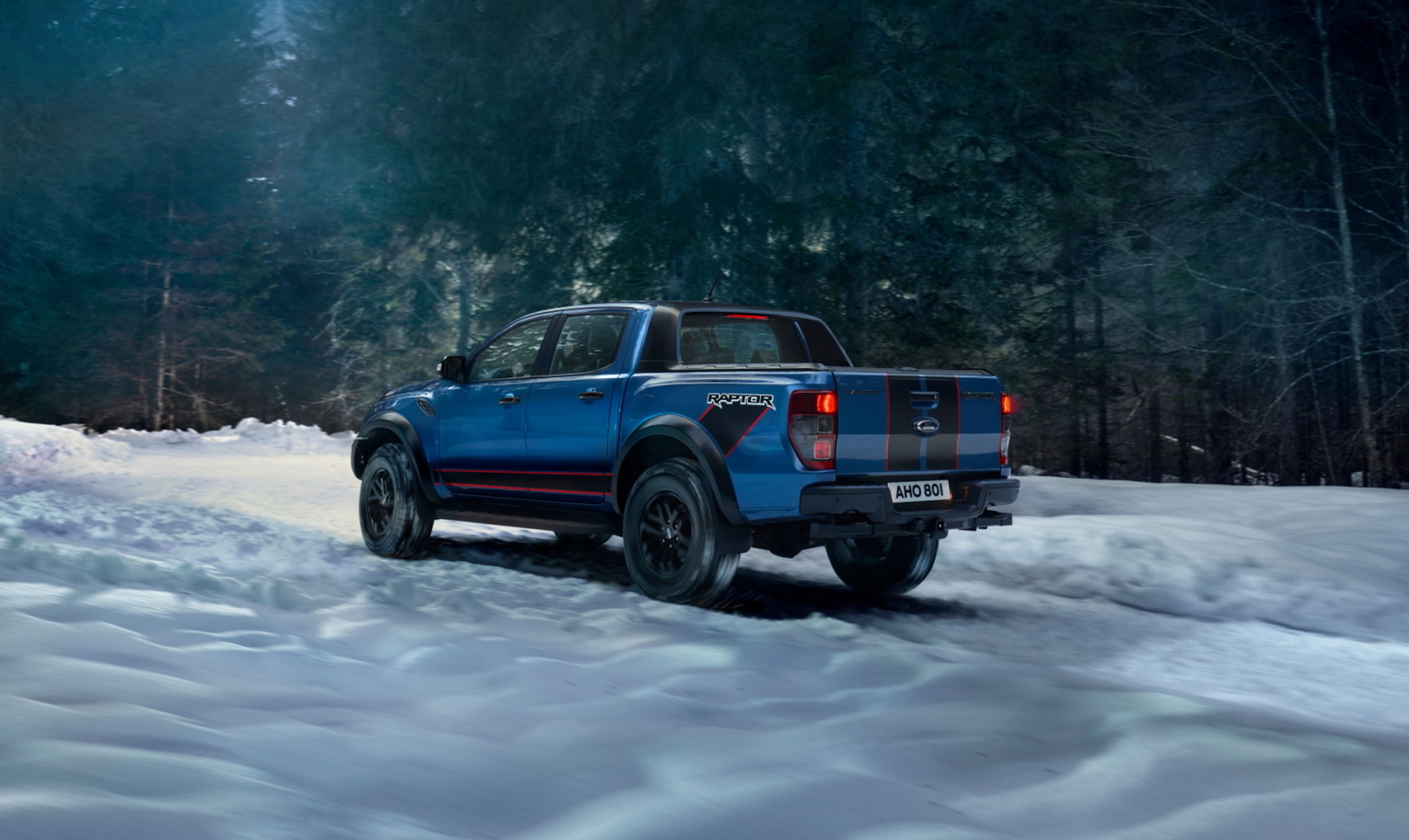 Ford Ranger Raptor Special Edition - 4 - Fotogalerie: Drsný Ford Raptor v limitované edici (8/9)