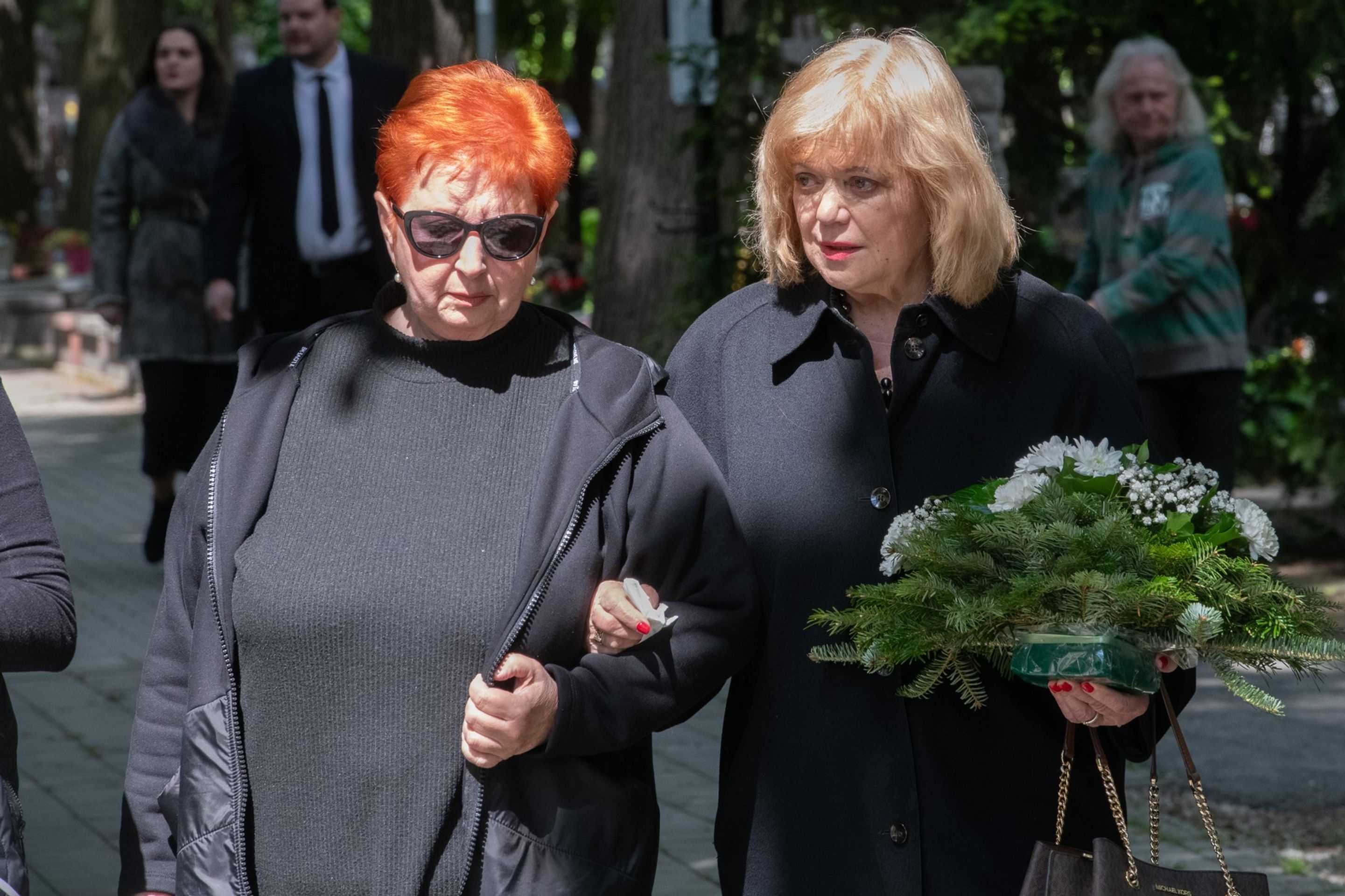 Marcela Laiferová na pohřbu Dušana Grúňa - Pohřeb Dušana Grúňa (2/9)