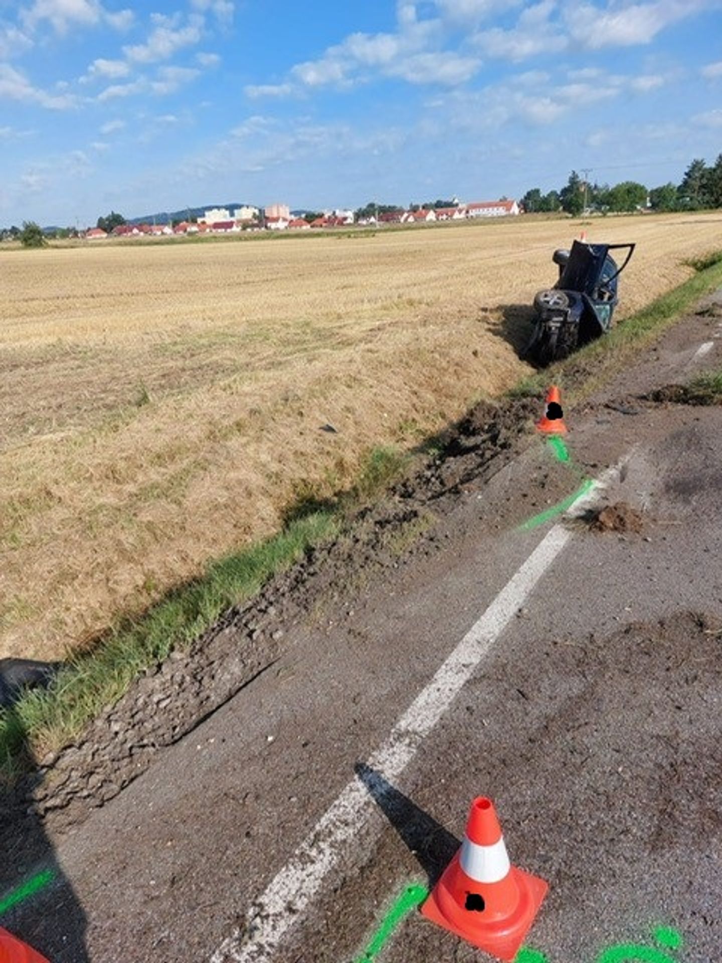 Srážka motorkáře a dodávky u Vodňan (3) - Pondělní nehody (2/4)