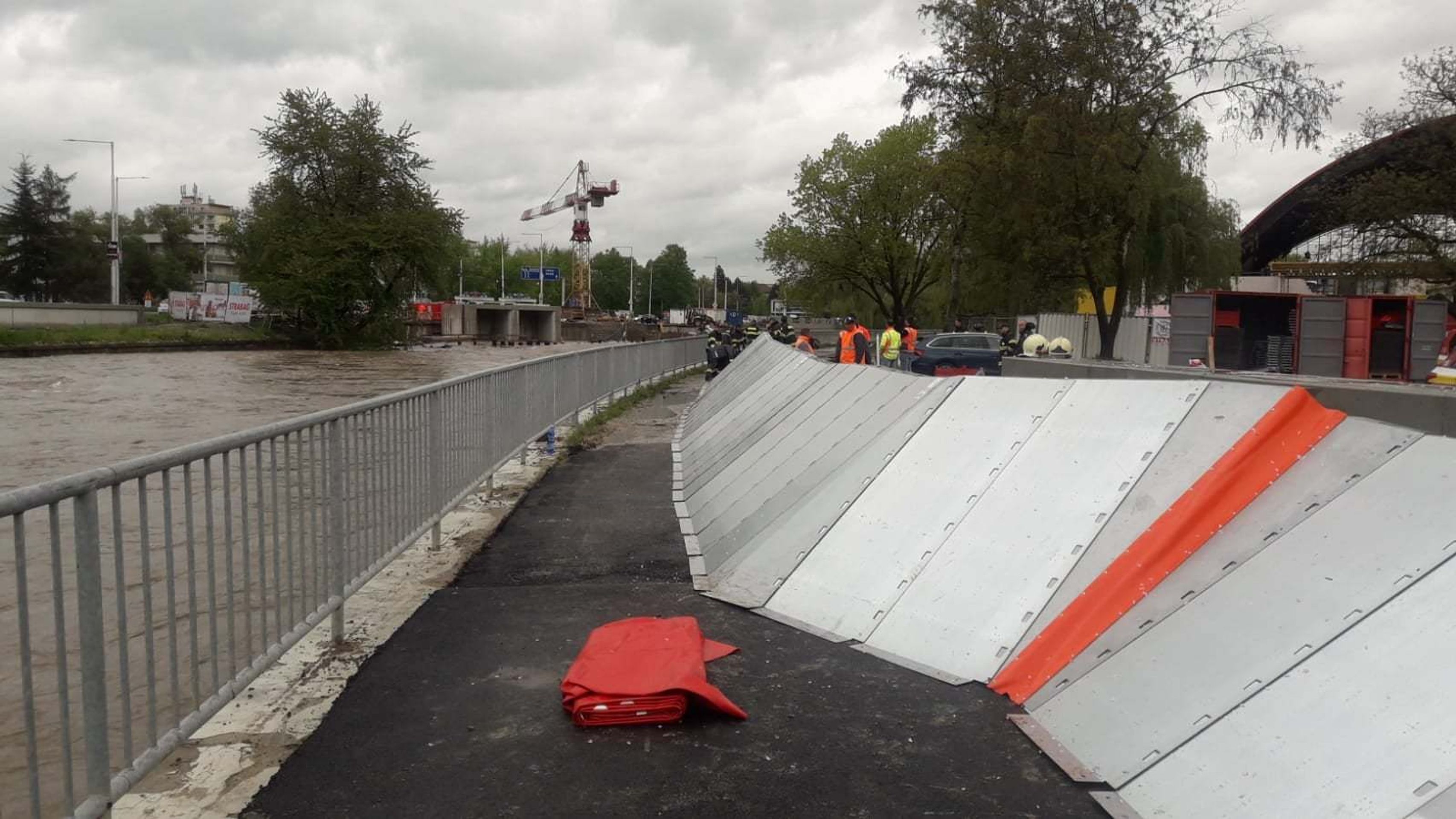 Povodně na Slovensku v Rudné nad Hronom - 11 - GALERIE: Povodně na Slovensku (11/26)