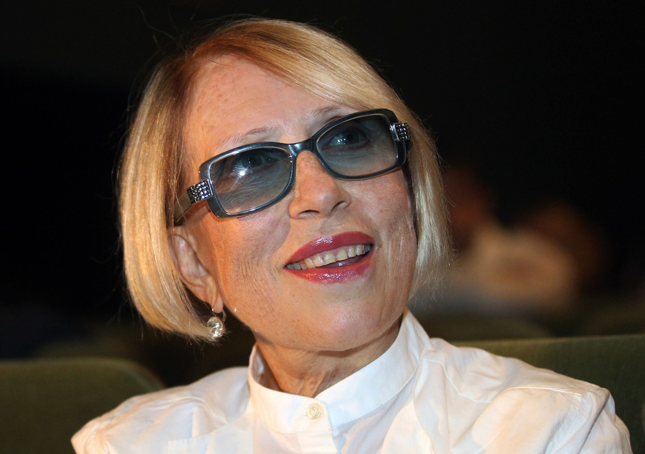 Inna Čurikovová - Legendární pohádka Mrazík (2/10)