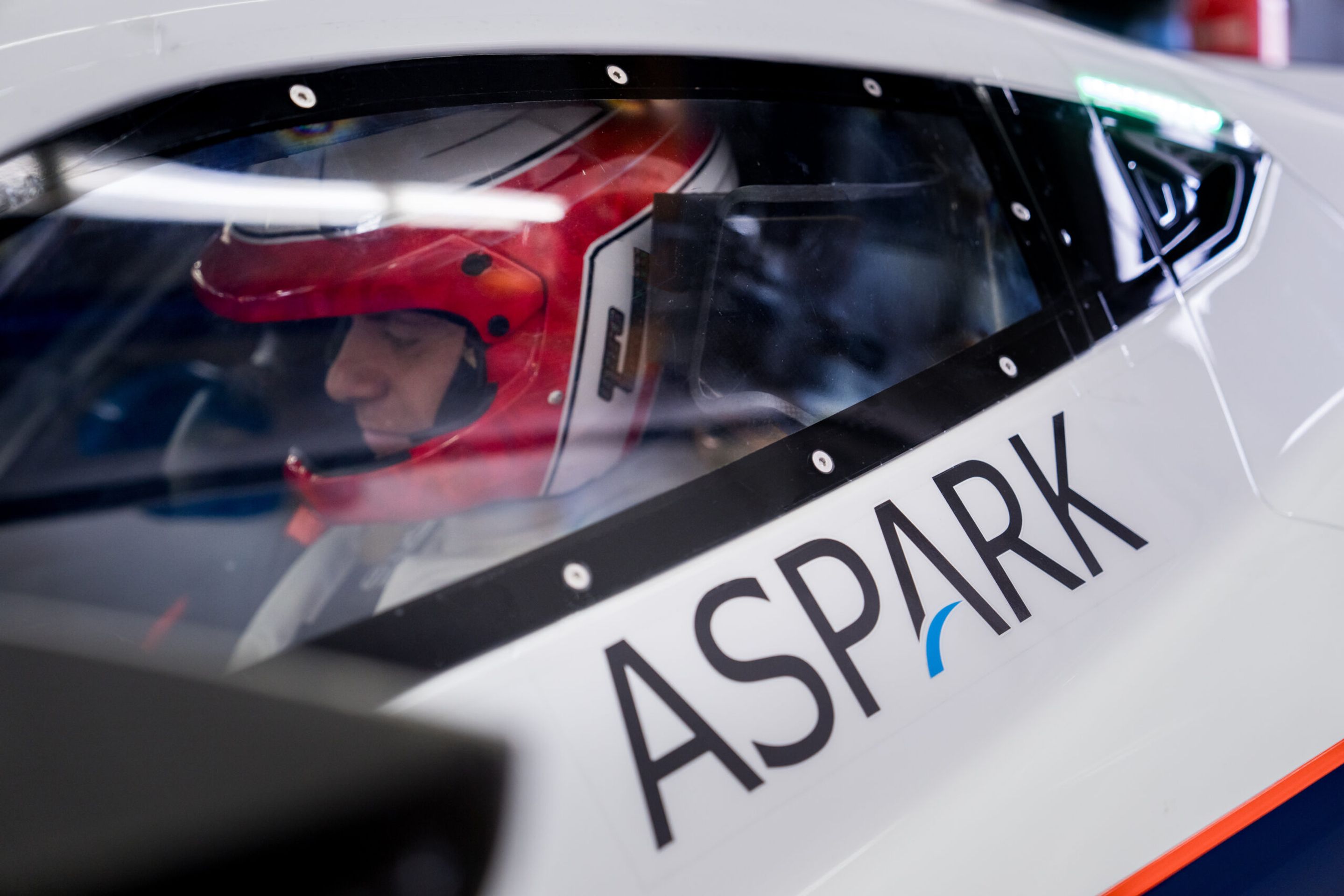 Elektrický hypersport Aspark Owl SP600 - Elektrický rekordman Aspark Owl SP600 (3/5)