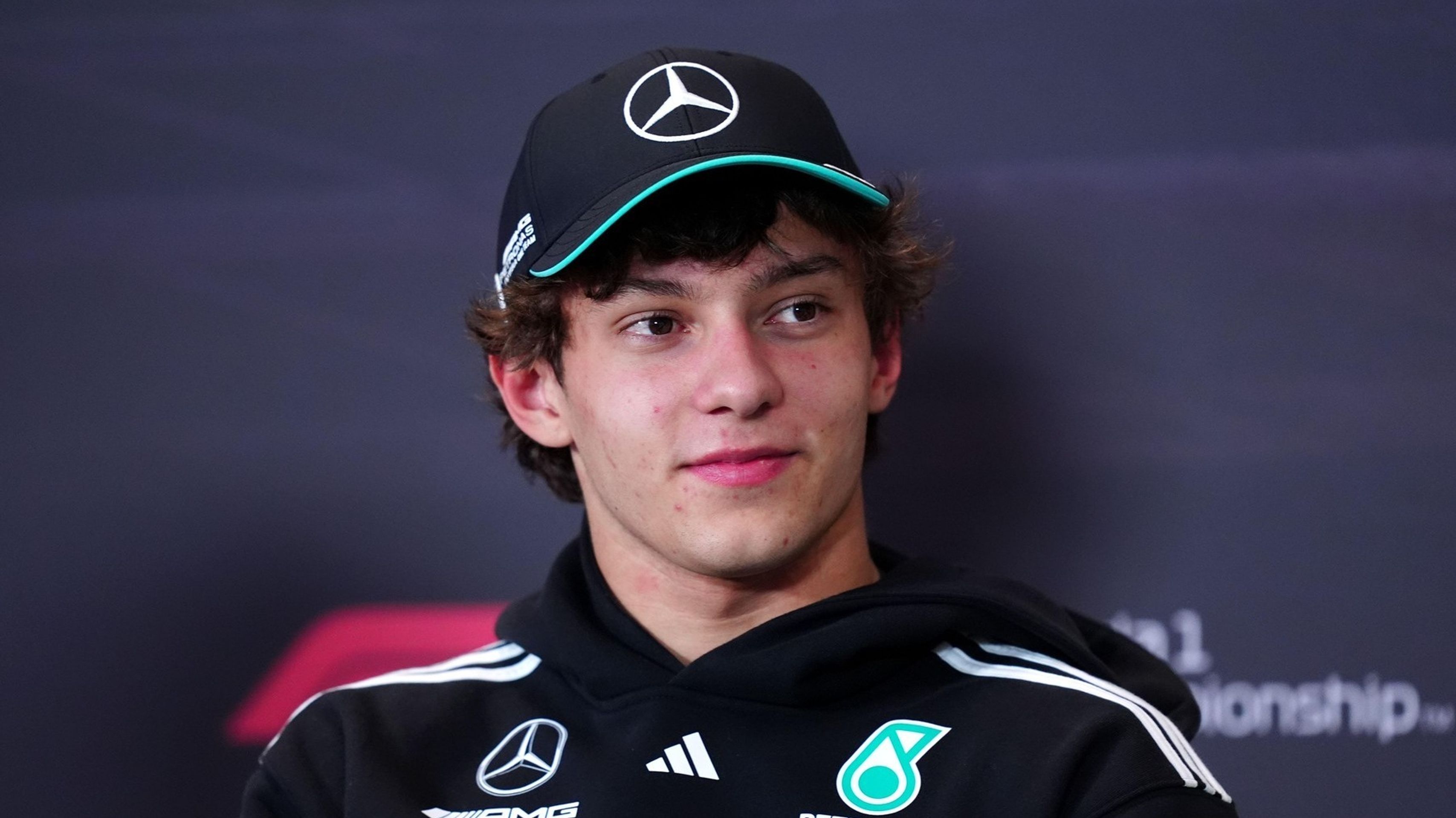 Andrea Kimi Antonelli (cropped) - Závodníci Formule 1 pro sezónu 2025 (14/20)