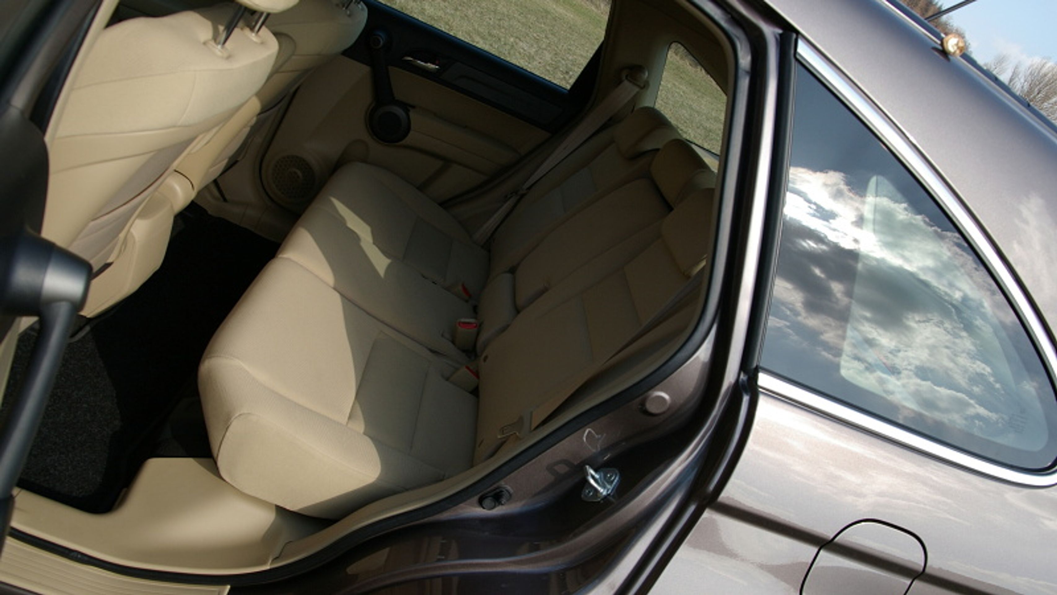 Honda CR-V - 4 - GALERIE Honda CR-V (5/7)