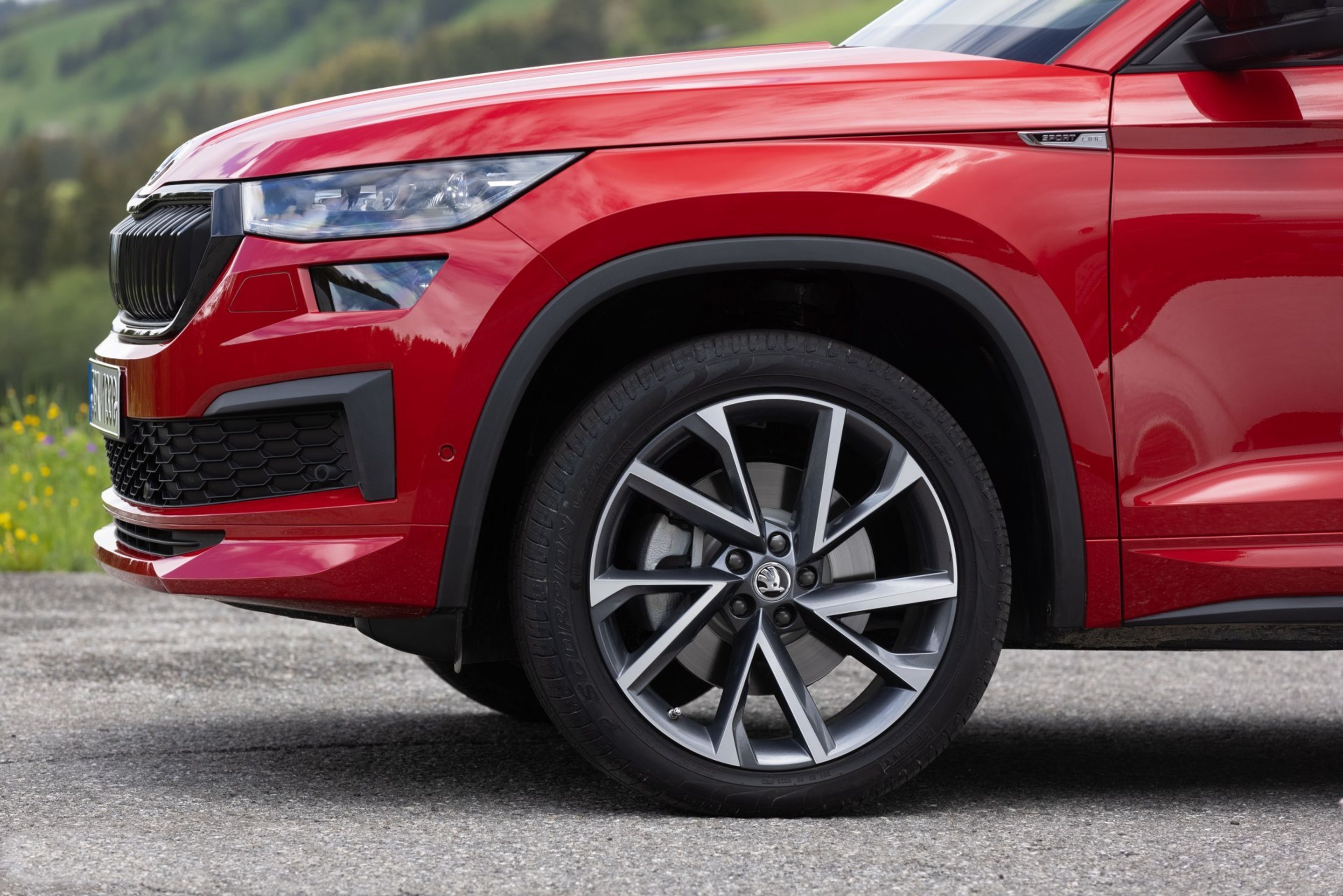 Modernizovaná Škoda Kodiaq - 57 - Fotogalerie: S omlazenou Škodou Kodiaq ve francouzských Alpách (10/26)