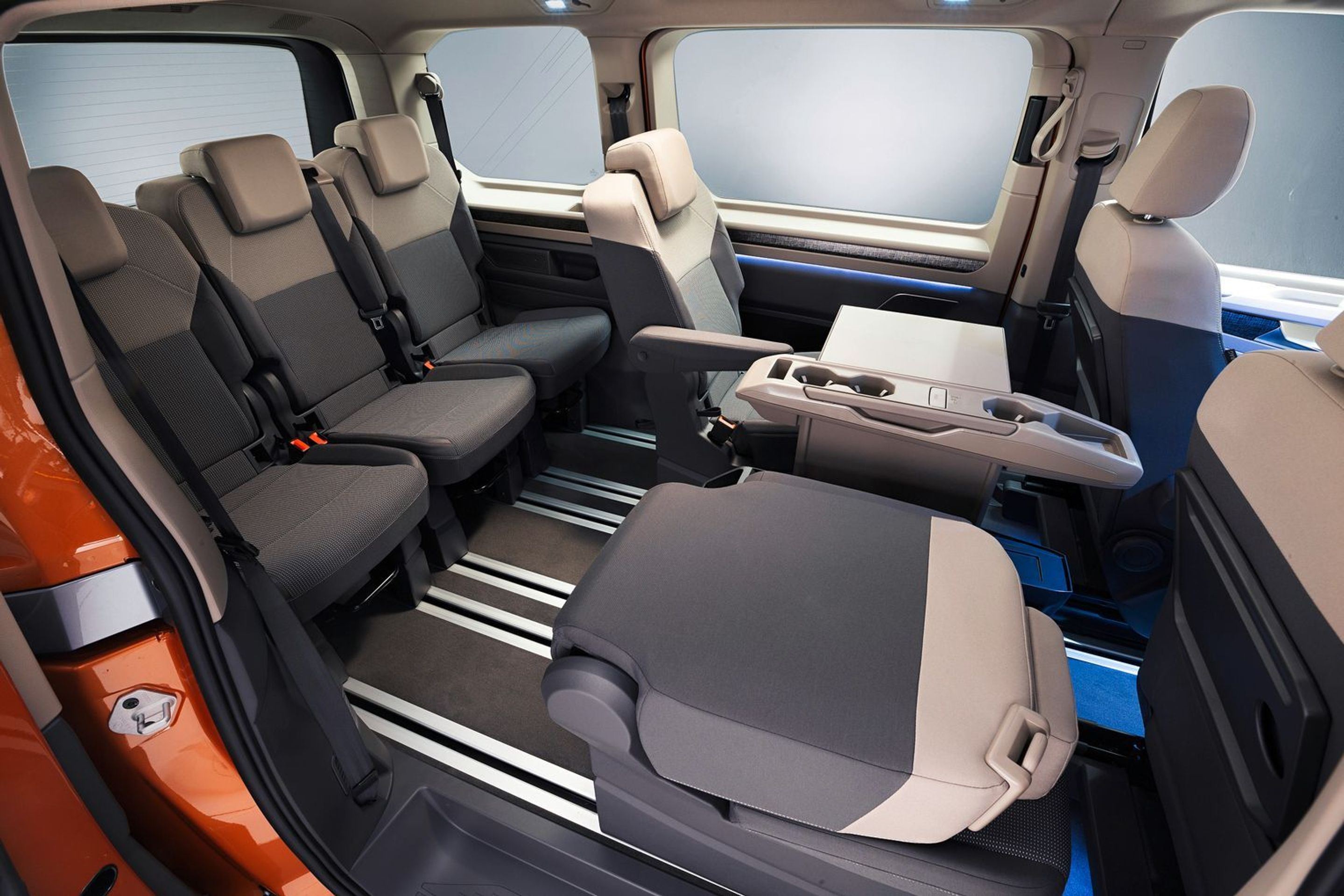 Volkswagen Multivan - 20 - Fotogalerie: Nový T7 Multivan (5/10)