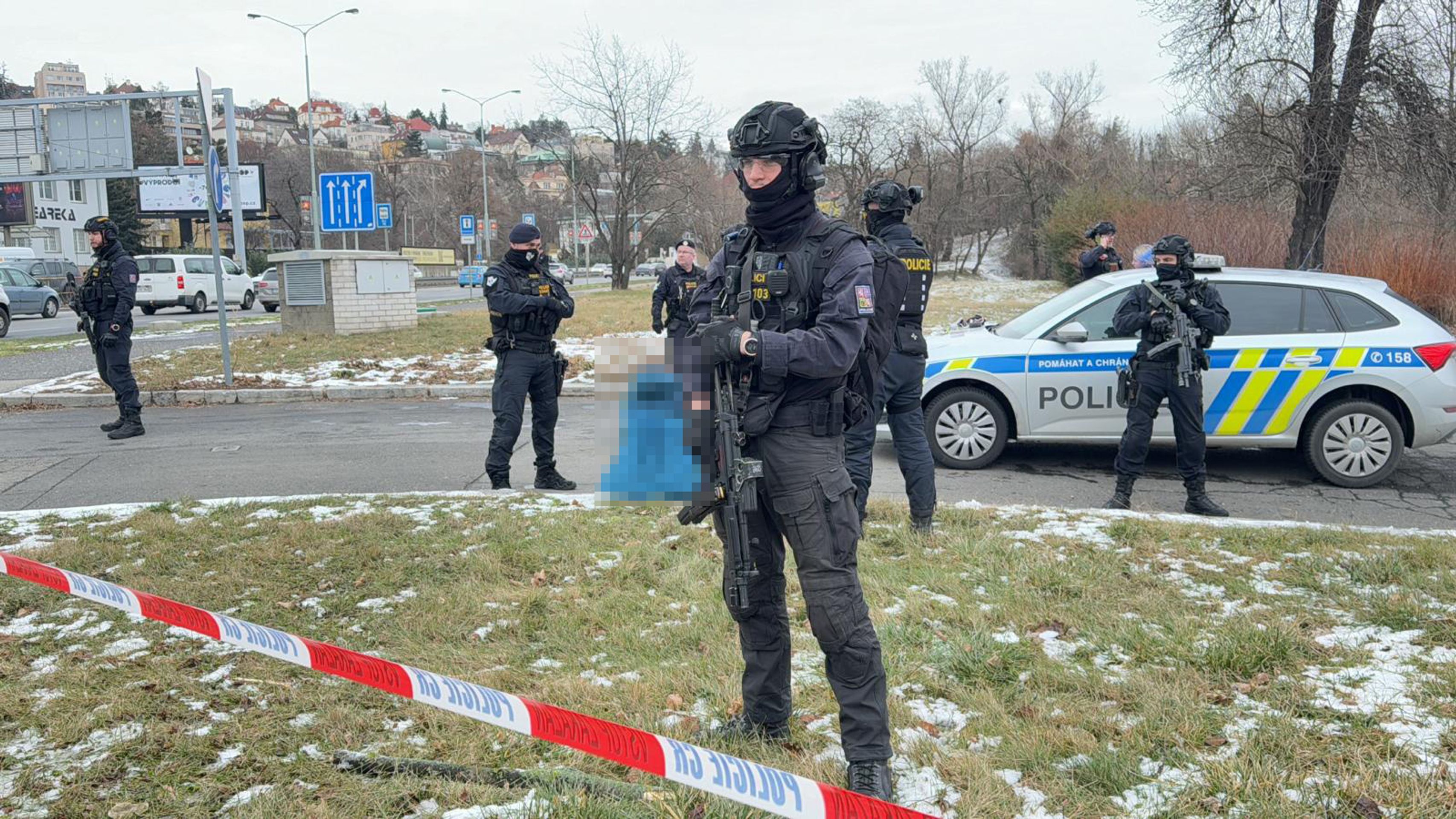 Policejní zásah v budově Univerzity Karlovy (6) - Policejní zásah v budově Univerzity Karlovy (19/29)