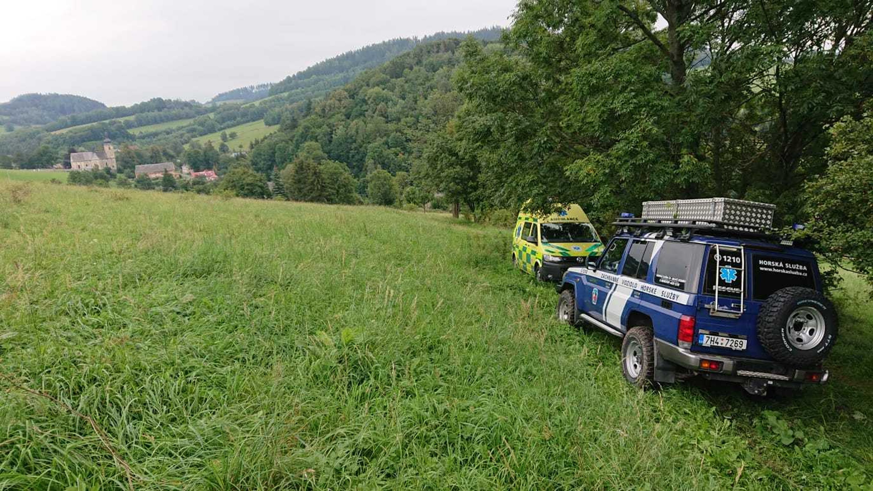 V Jeseníkách se zranil čtrnáctiletý chlapec - 1 - GALERIE: V Jeseníkách se zranil čtrnáctiletý chlapec (8/8)