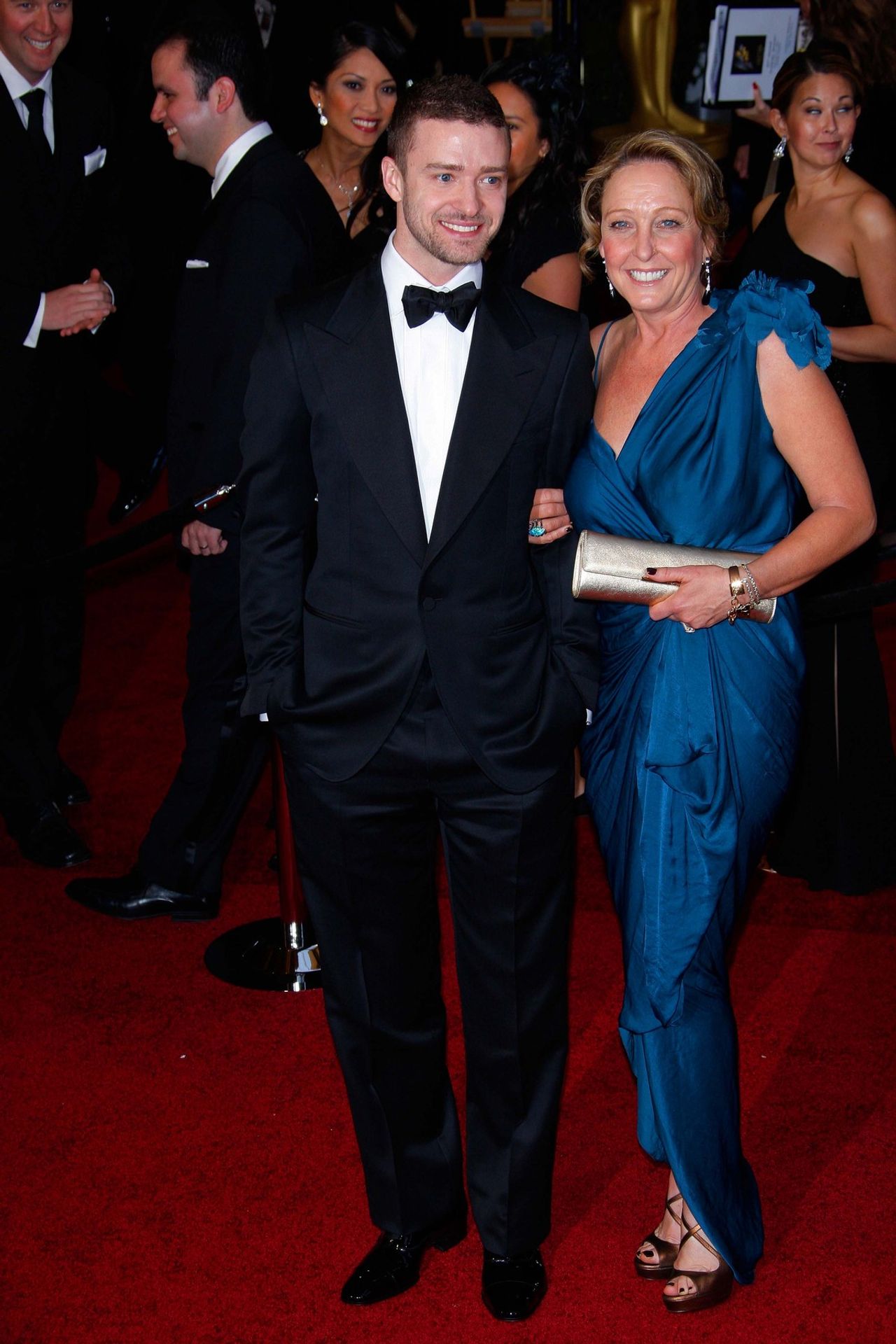Justin Timberlake s maminkou, 27. 2. 2011 Hollywood - Justin Timberlake (4/7)