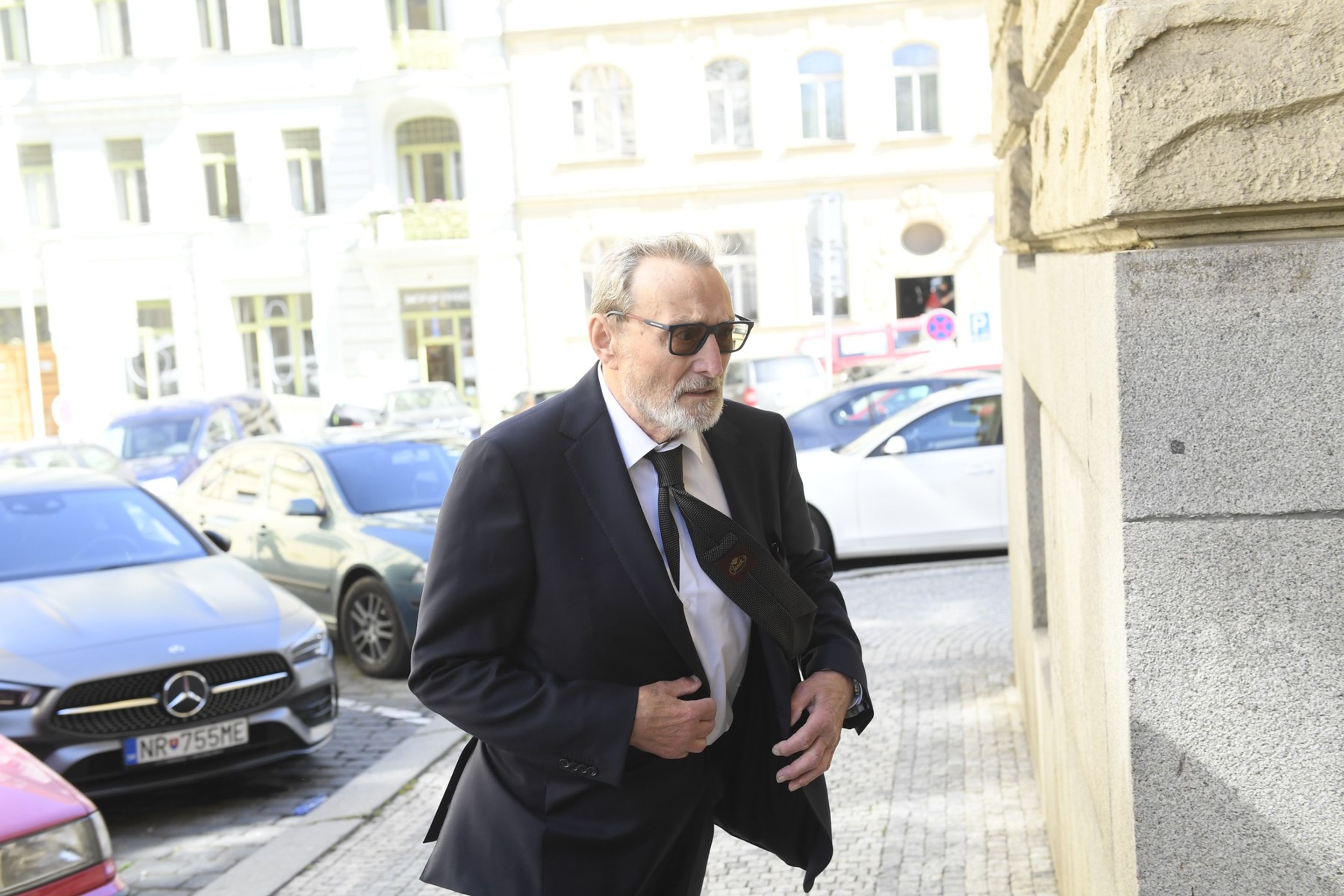 Ladislav Frej na posledním rozloučení - Poslední rozloučení se Simonou Postlerovou (4/15)