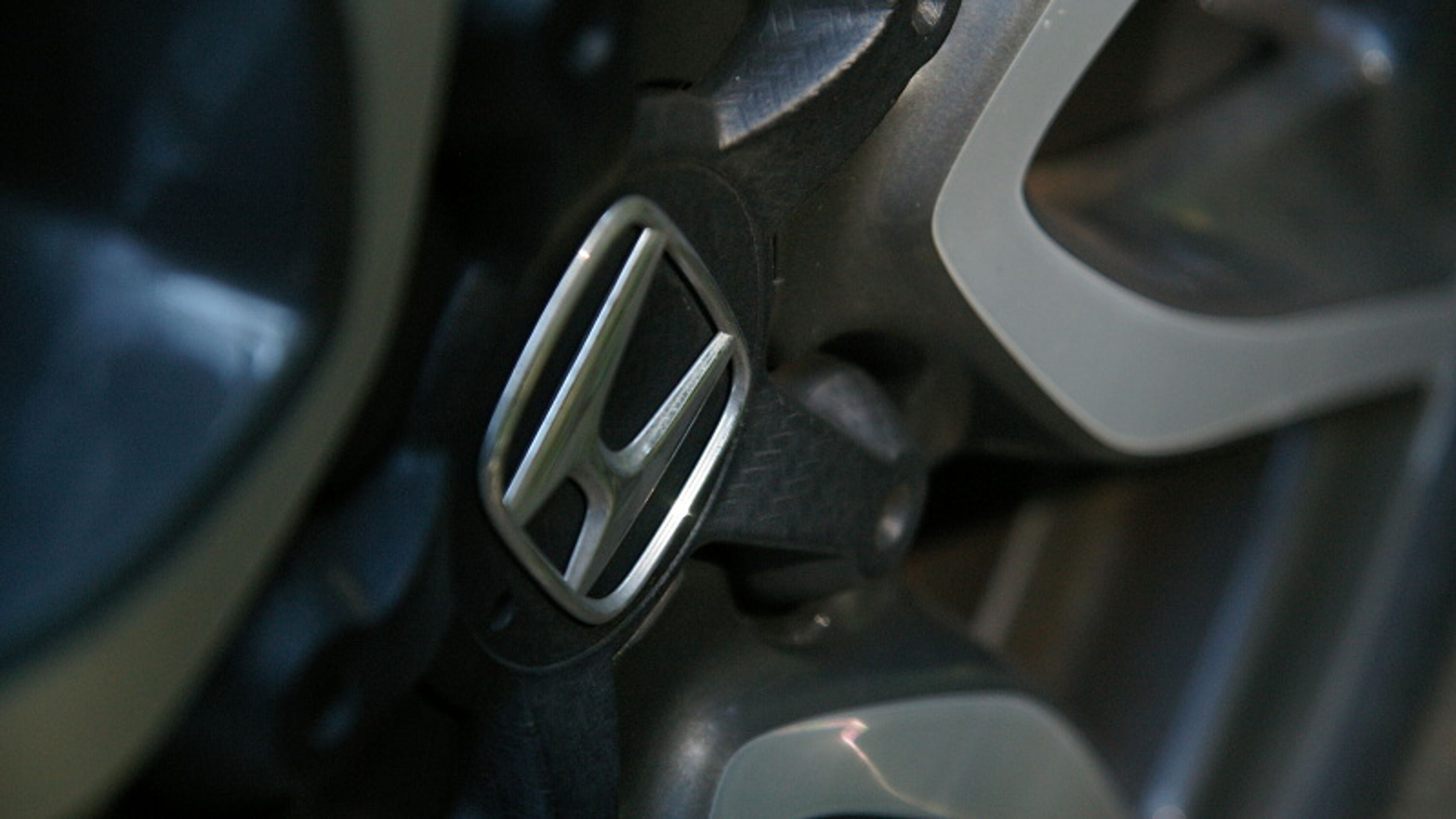 Honda CR-Z - 2 - GALERIE Honda CR-Z (7/8)