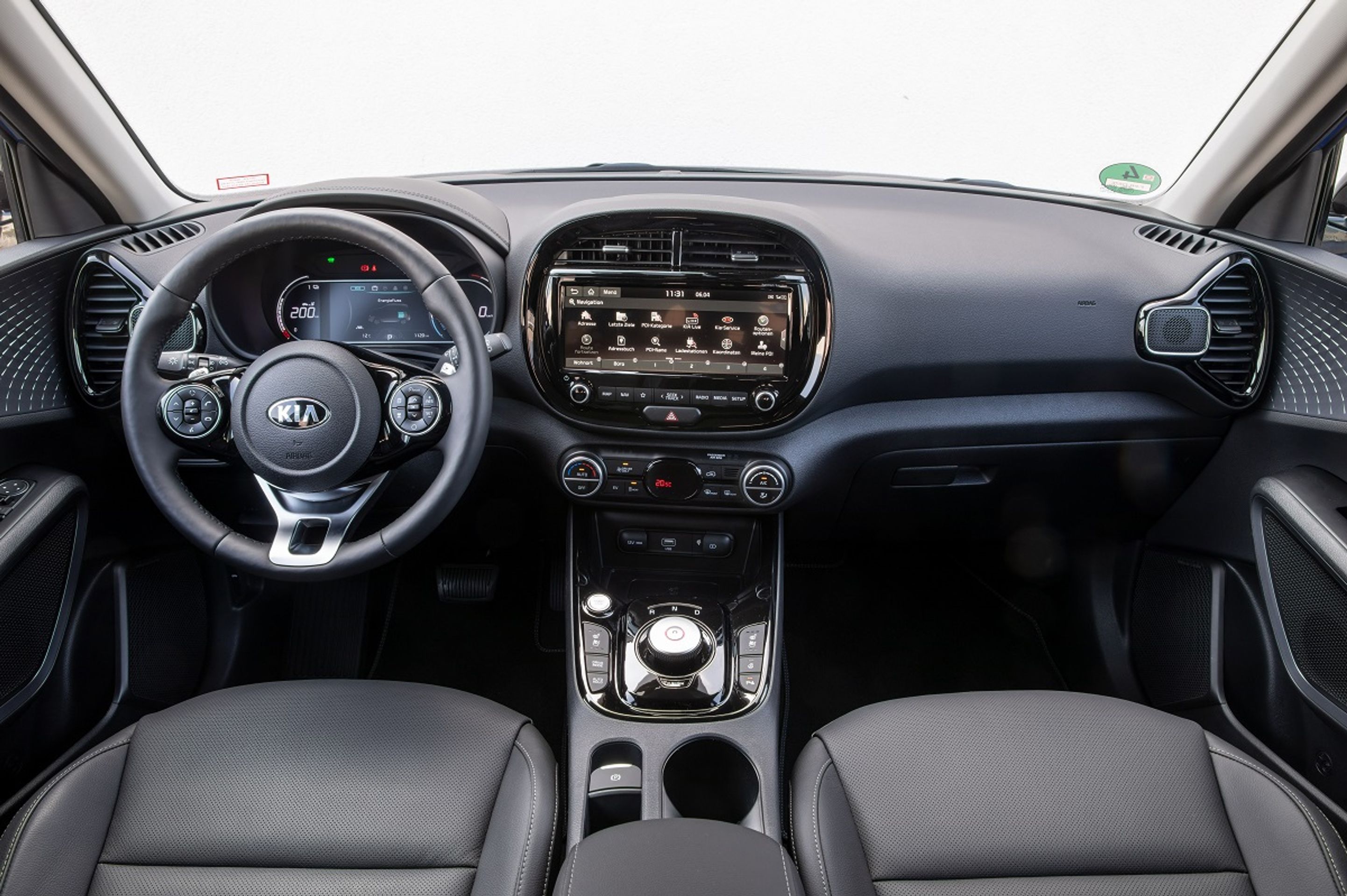 Kia e-Soul - Fotogalerie: Elektromobily Kia e-Niro a Kia e-Soul (6/6)