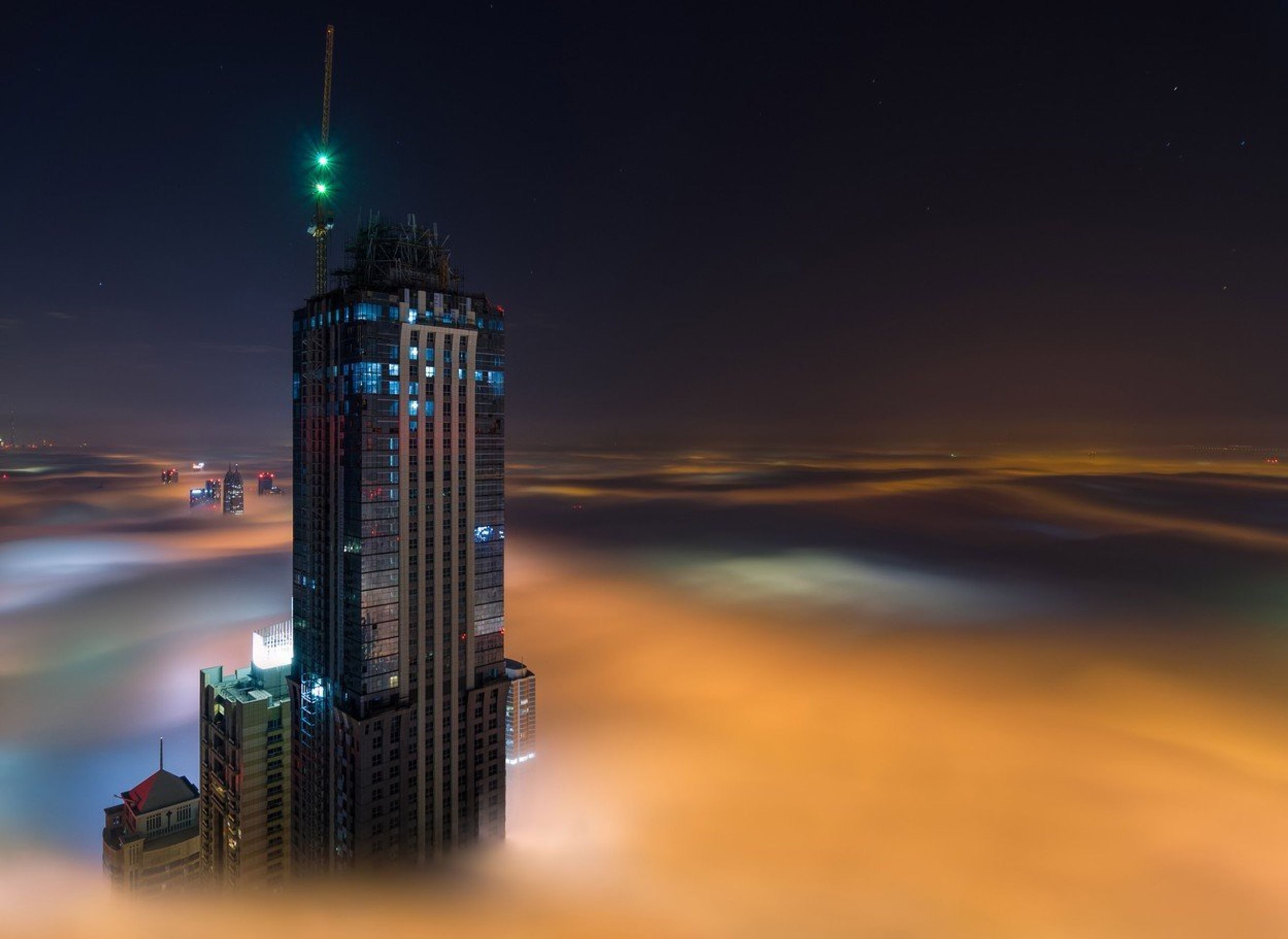 Dubaj v oblacích - 3 - GALERIE: Dubaj v oblacích (3/9)