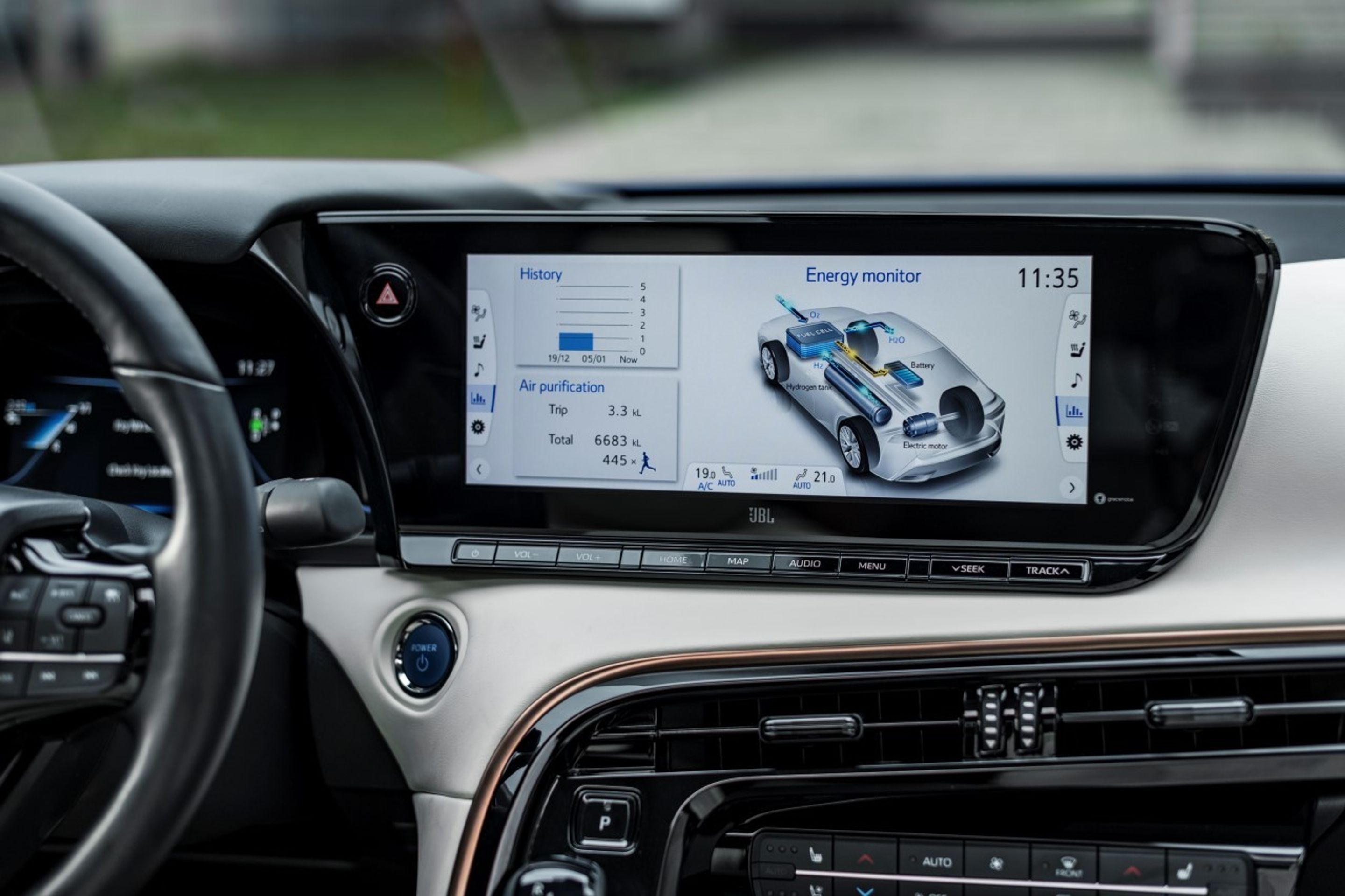 Vodíková Toyota Mirai druhé generace - 30 - Fotogalerie: Vodíková Toyota Mirai (9/25)