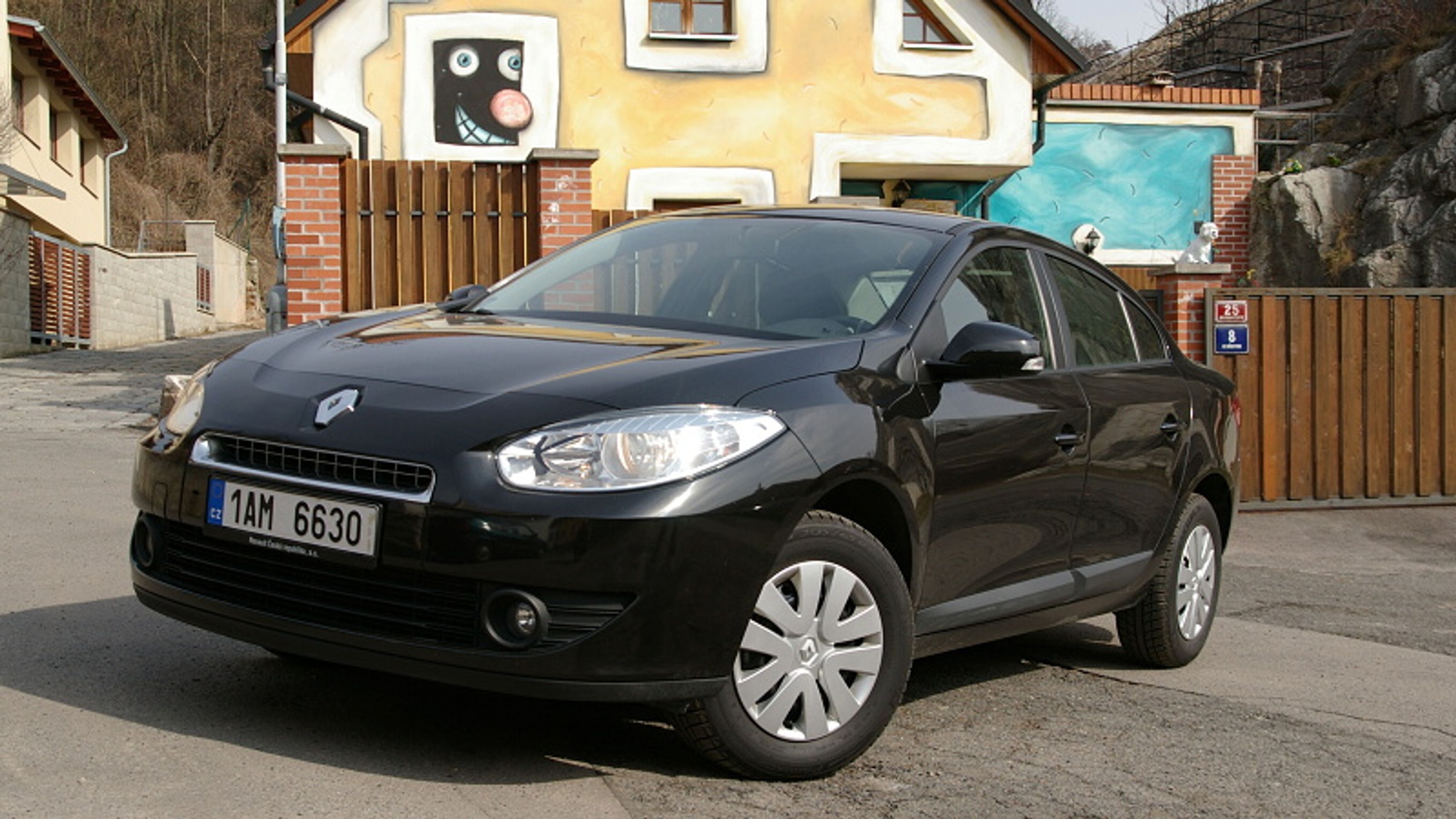 Renault Fluence - 1 - GALERIE Renault Fluence (3/7)