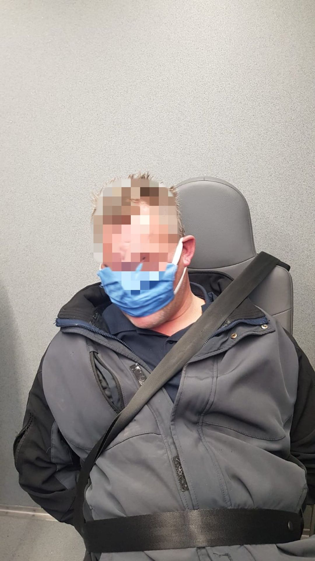 Po výhrůžkách bombou na hlavním nádraží v Praze policie zadržela podezřelého - GALERIE: Zásah policie na hlavním nádraží v Praze kvůli výhrůžce bombou (6/6)