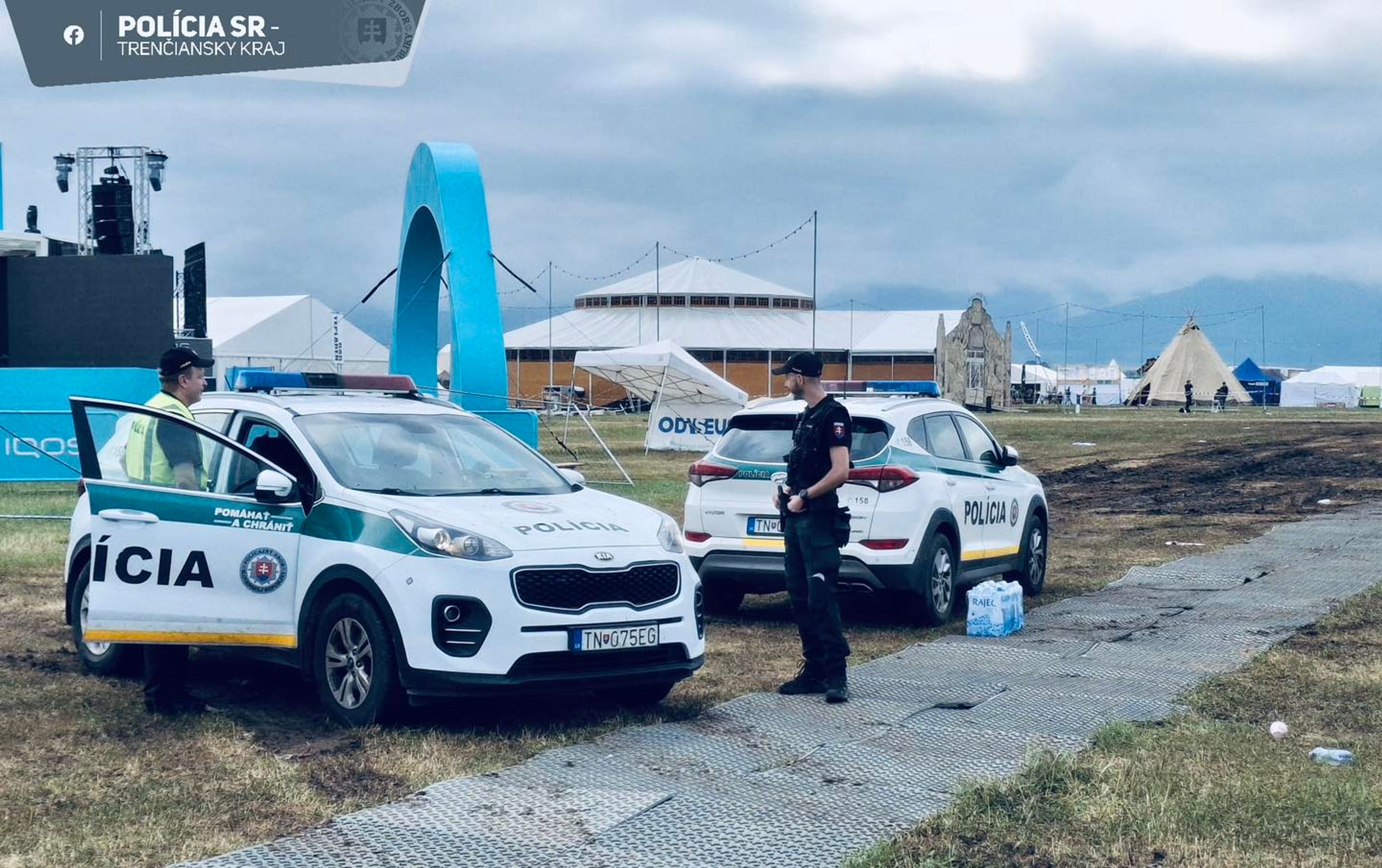 Následky bouřky na festivalu Pohoda - Následky bouřky na festivalu Pohoda (1/6)