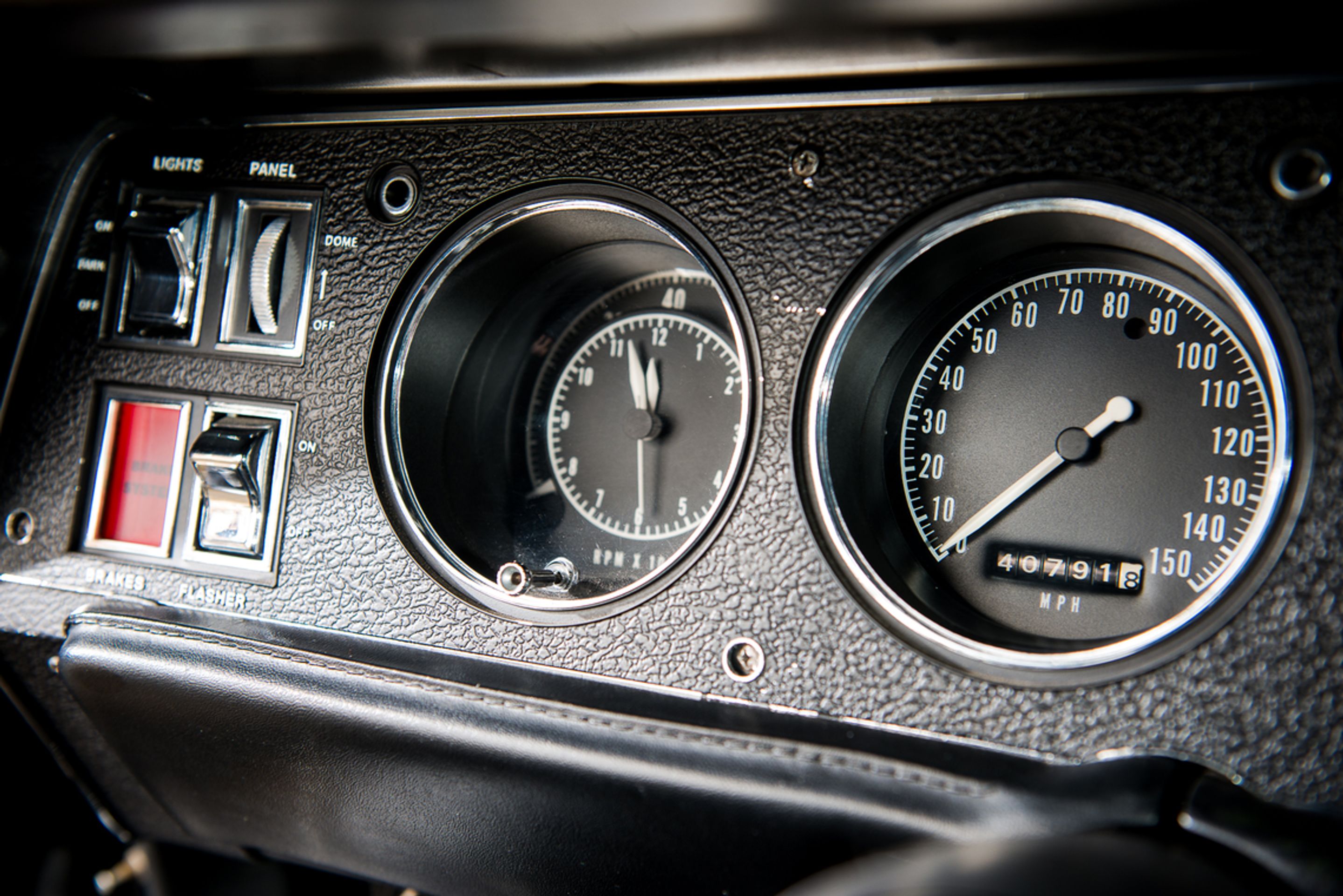 Dodge Charger z roku 1969 - Fotogalerie: Dodge Charger z roku 1969 (6/10)