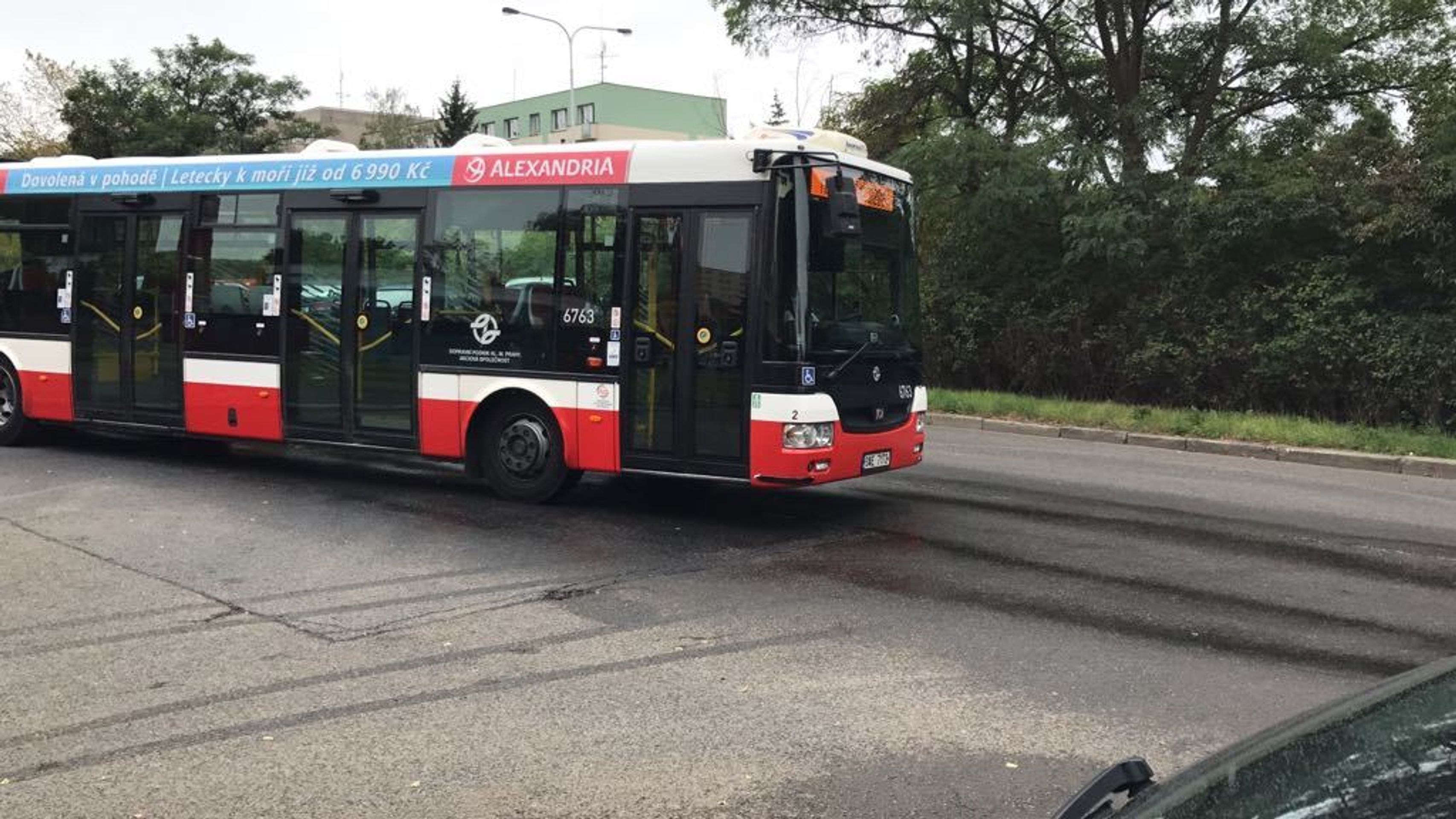 Napadení řidiče autobusu na Spořilově - 4 - GALERIE: Napadení řidiče autobusu na Spořilově (4/7)