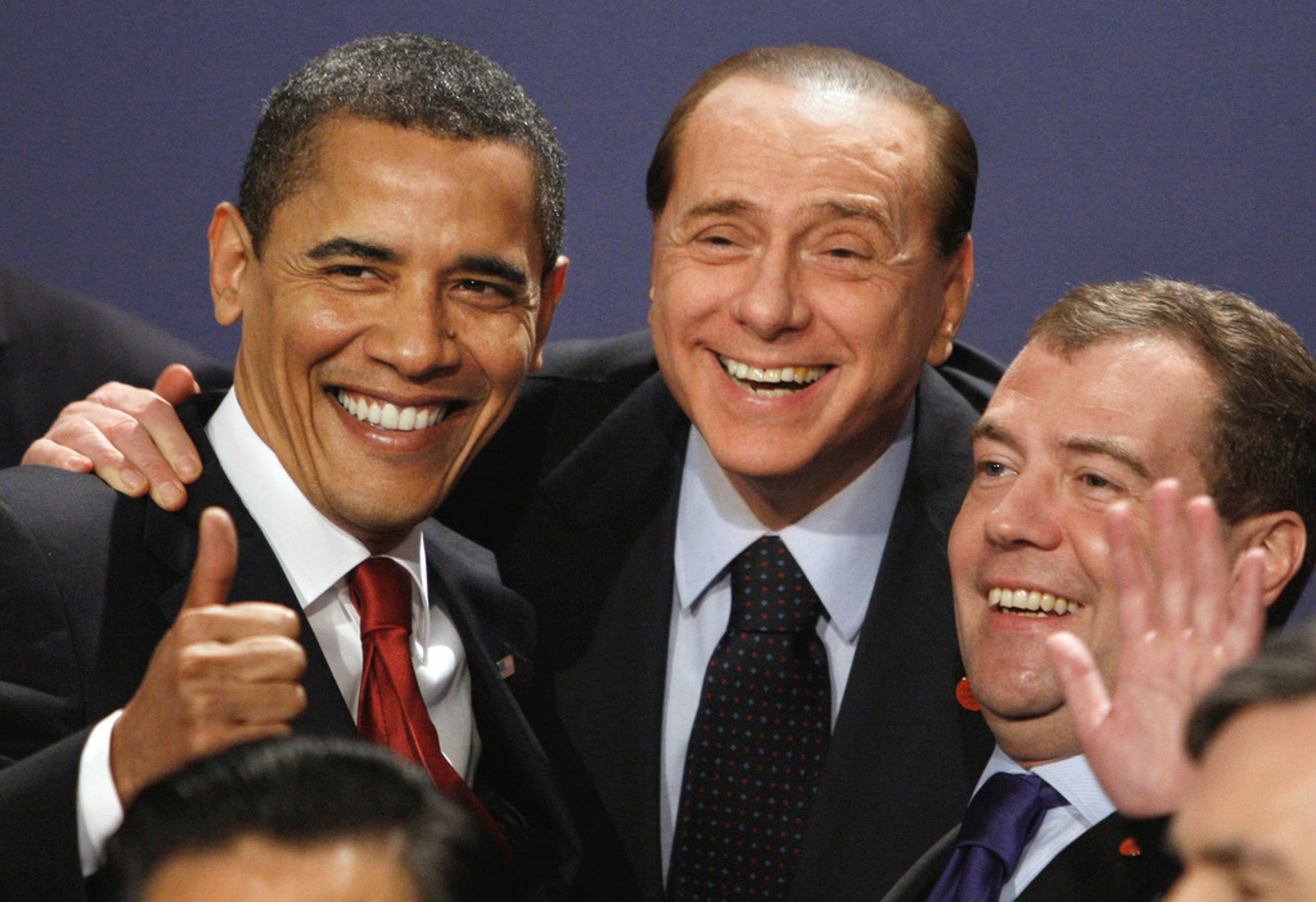 Zleva Barack Obama, Silvio Berlusconi a Dmitry Medvedev - Silvio Berlusconi (7/8)