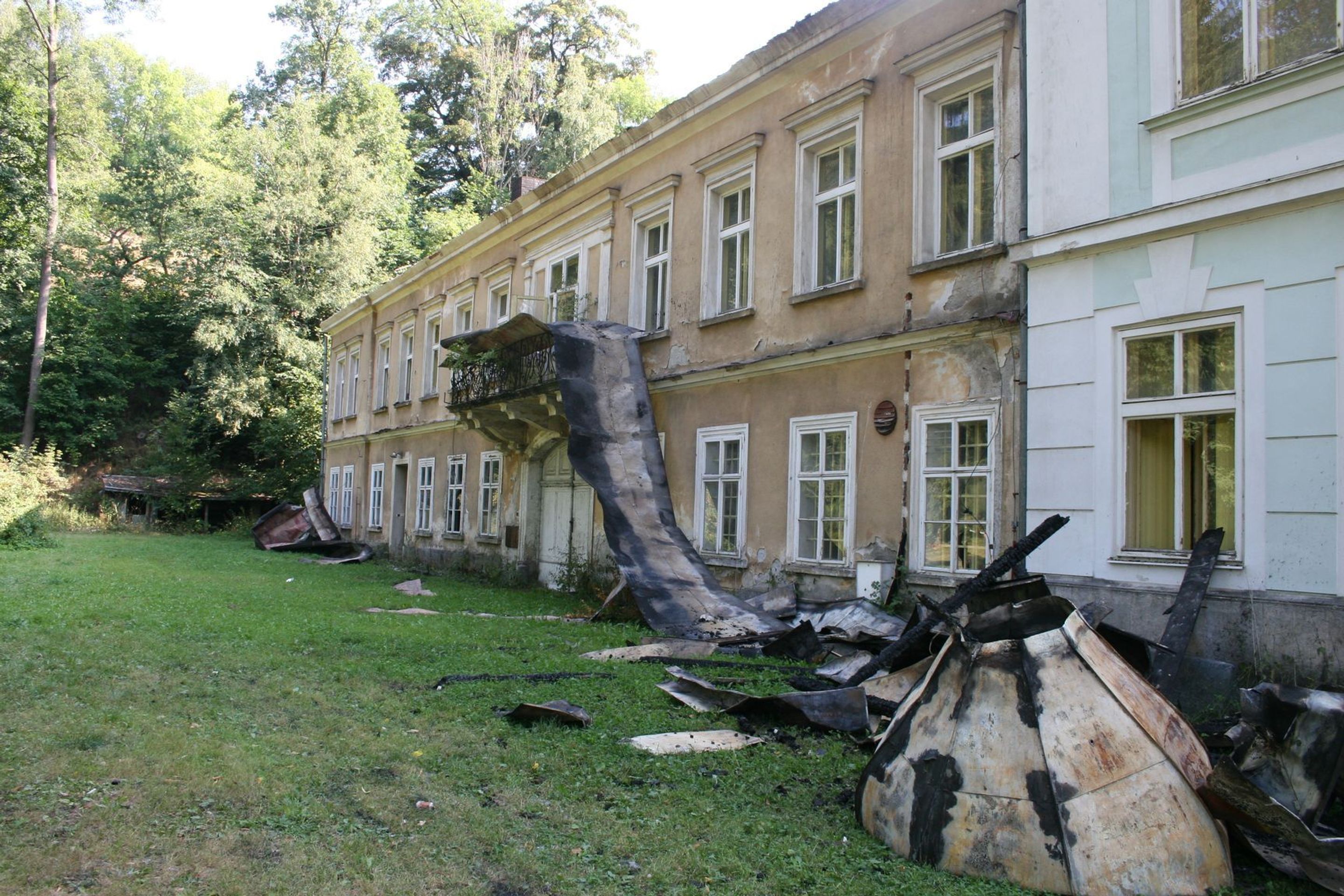 Požár zámku v Horním Maršově - 3 - GALERIE: Požár zámku v Horním Maršově (6/14)