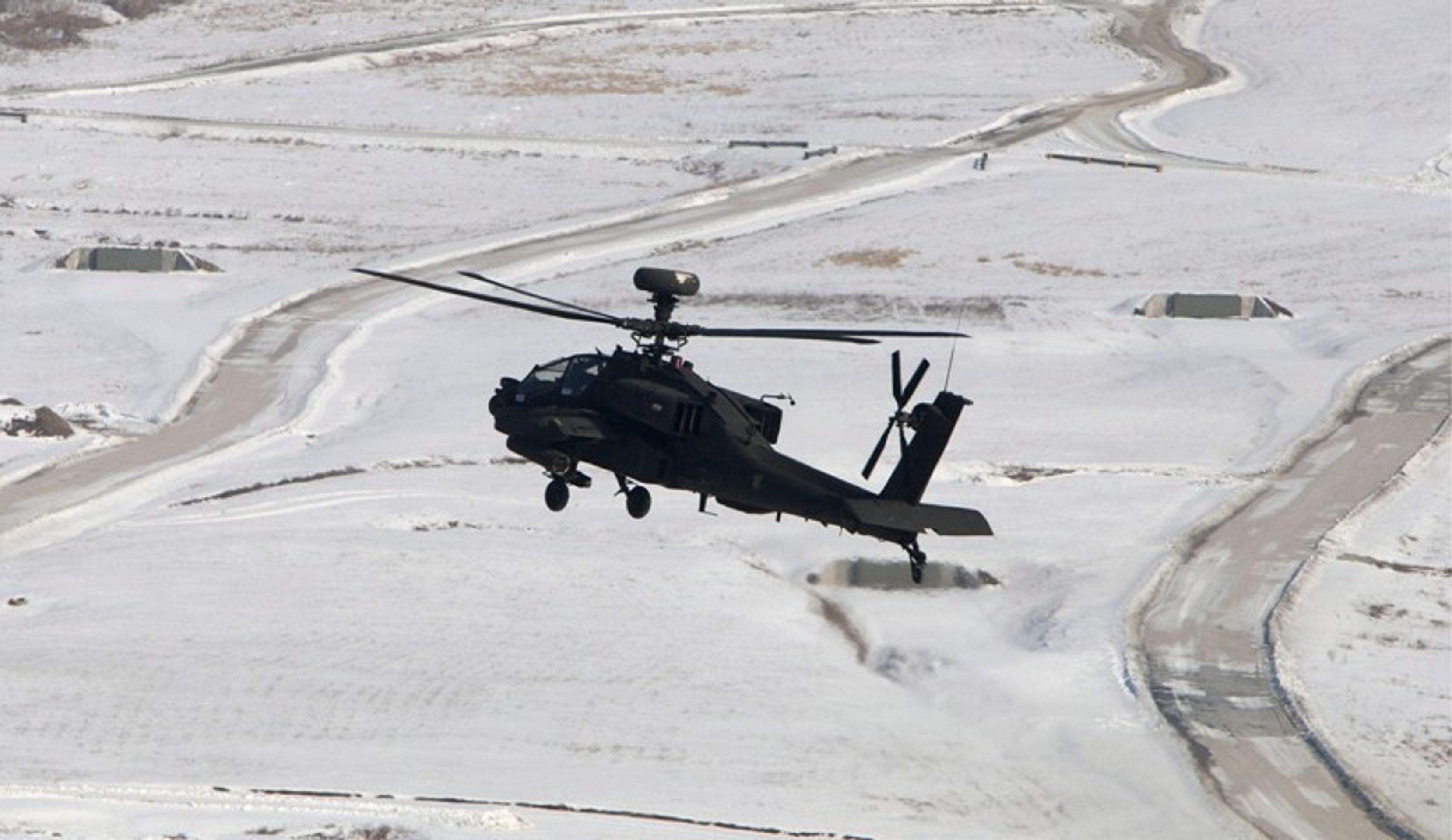 Vrtulník AH-64 Apache - 1 - GALERIE: AH-64 Apache (1/5)