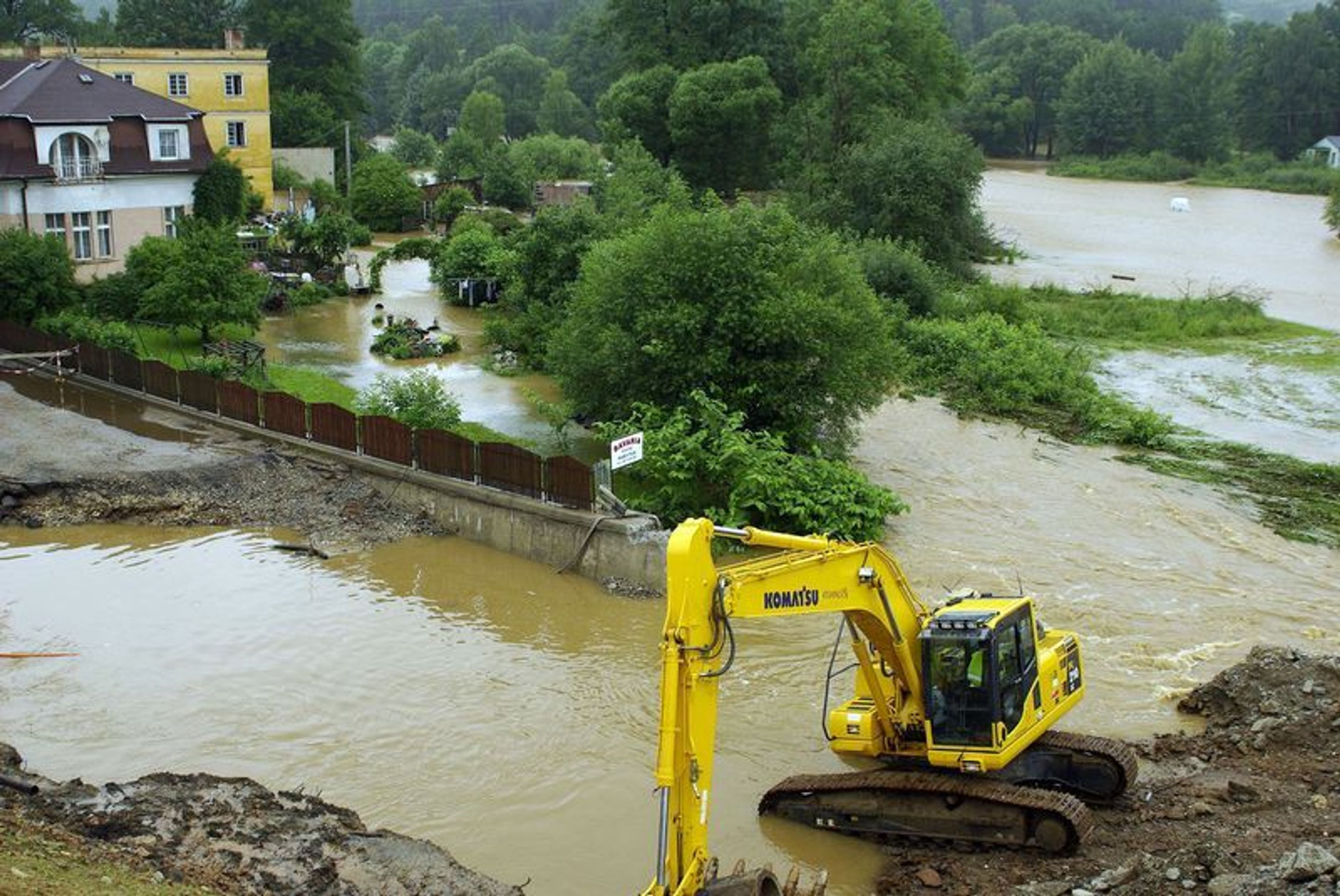 Povodeň v Husinci na Prachaticku - GALERIE Povodeň řádila v Husinci na Prachaticku (2/10)