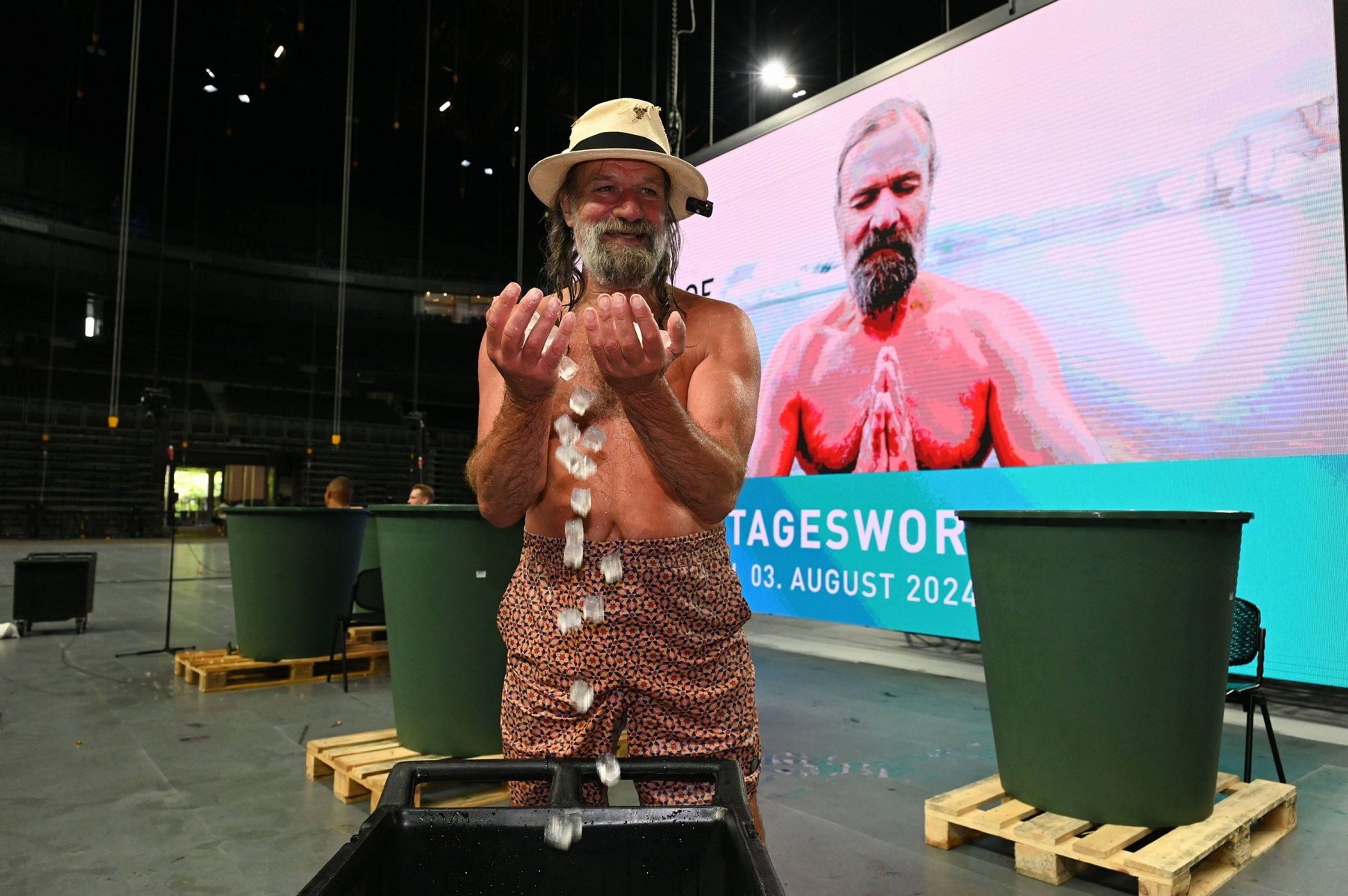 Wim Hof, 16. 5. 2024 (2) - Wim Hof (4/5)