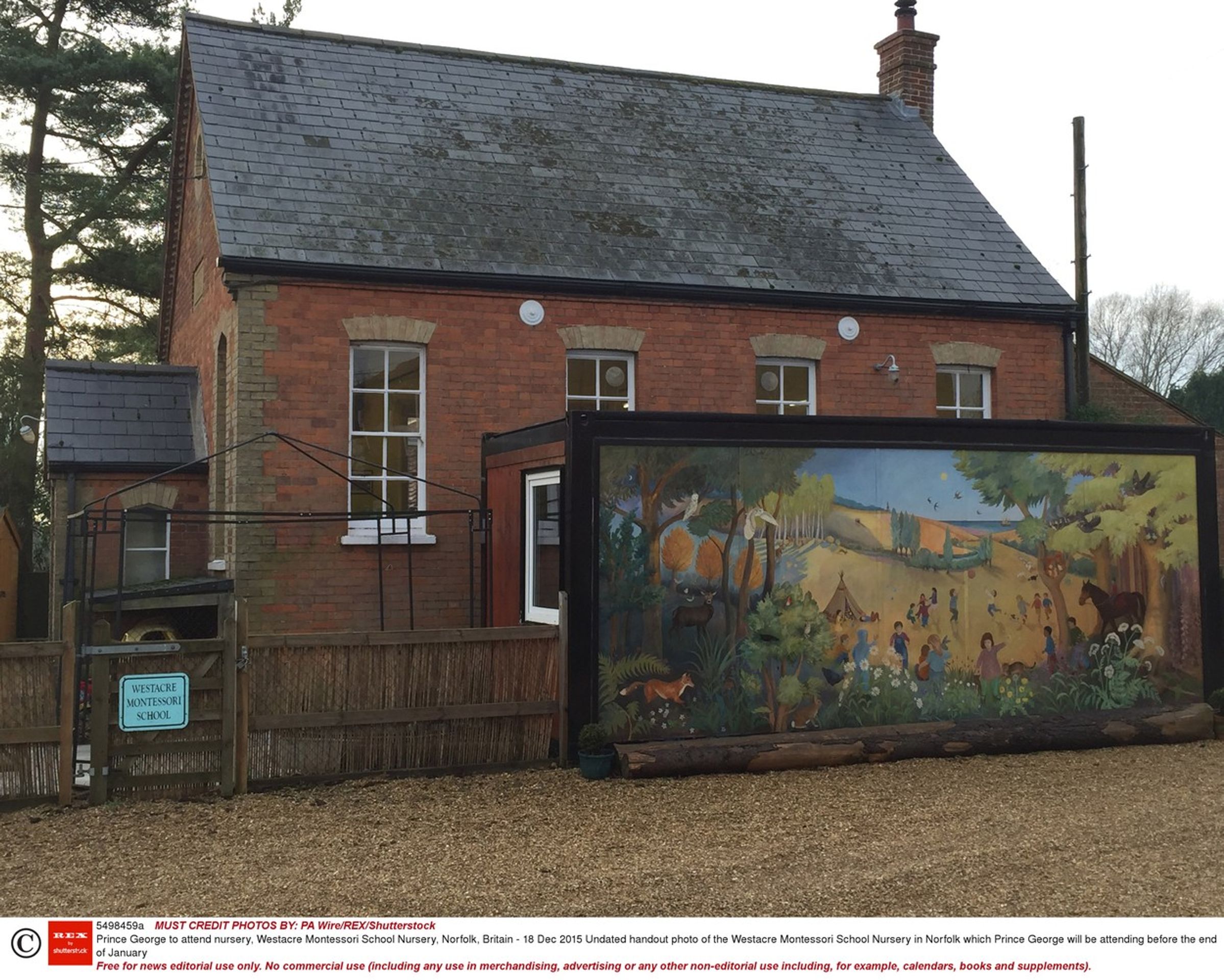 Škola prince George - GALERIE: Prince George šel poprvé do školky (1/4)