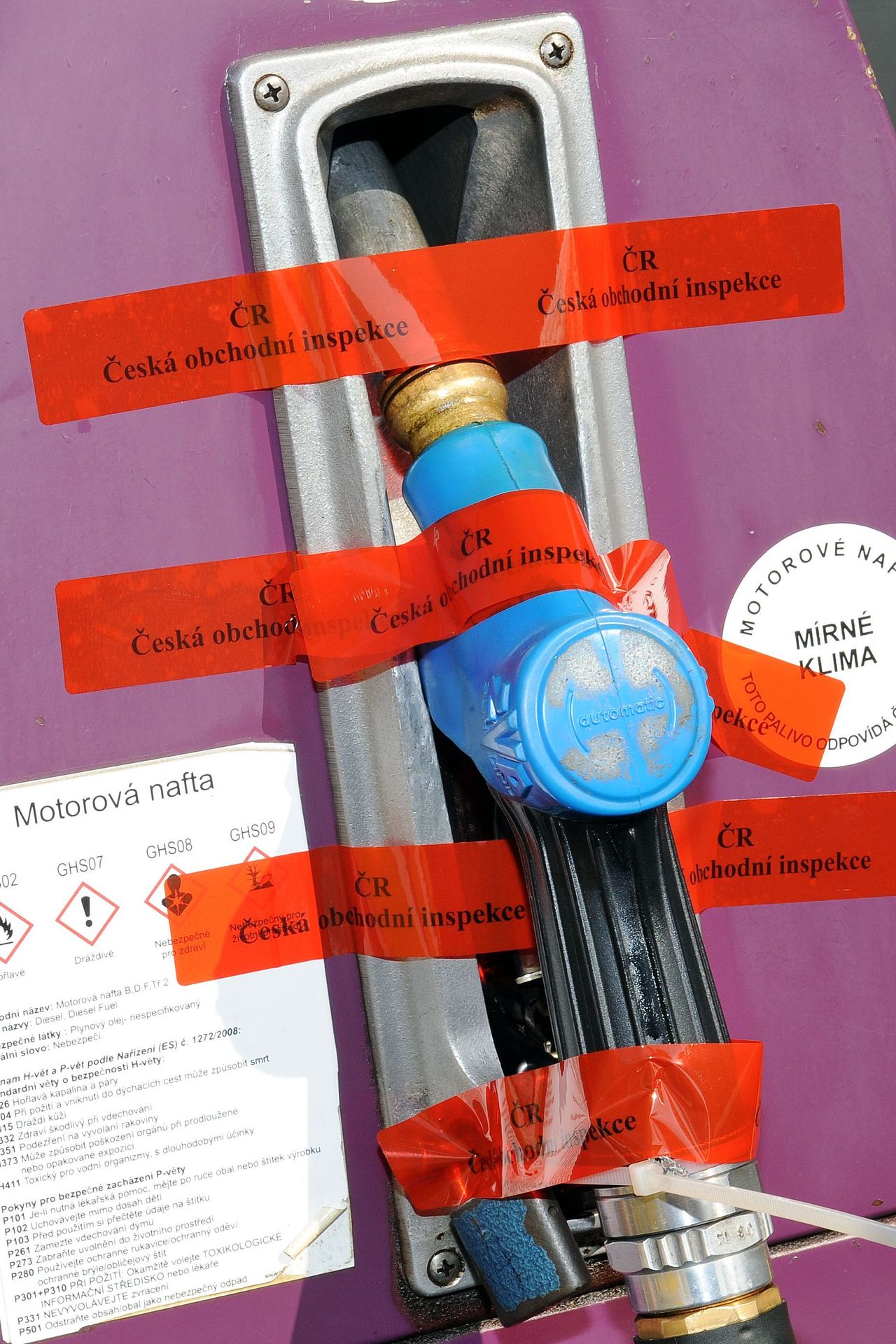 ČOI přerušila prodej nafty na čerpací stanici v Sibřině - 9 - GALERIE: ČOI přerušila prodej nafty na čerpací stanici v Sibřině (9/9)