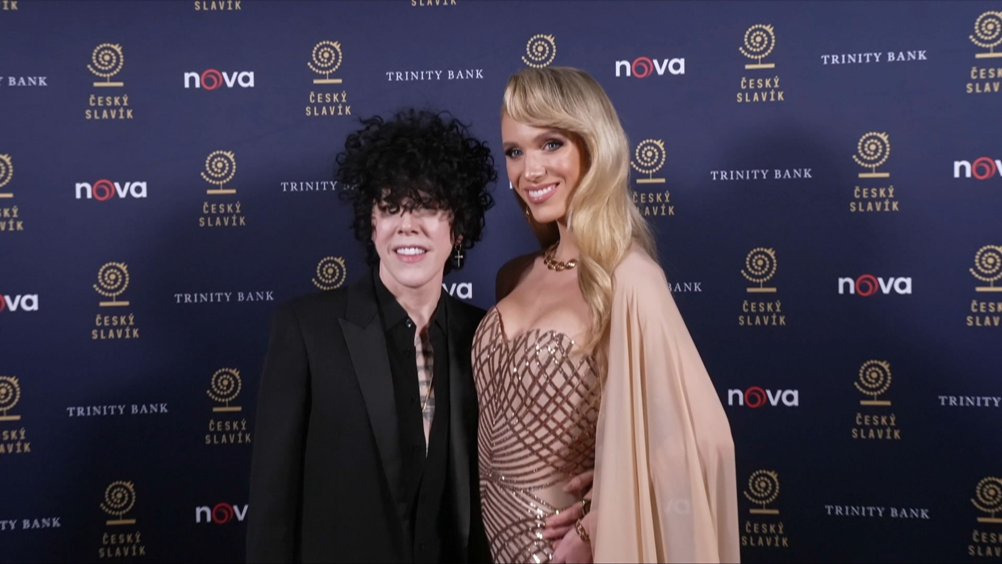 LP a Iveta Maurerová - Iveta Maurerová na premiéře Ivety (5/7)