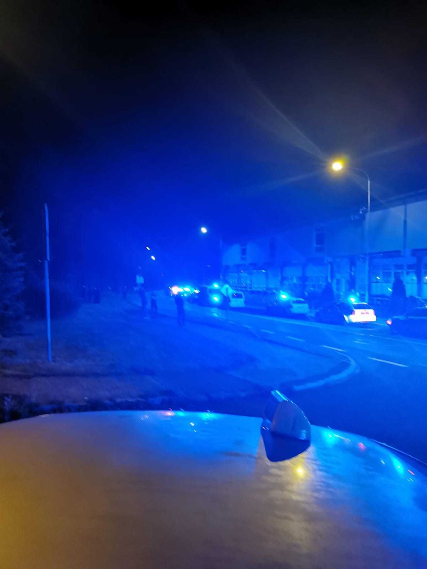 Zásah policistů před pivnicí v Ostravě-Zábřehu - 10 - GALERIE: Zásah policistů před pivnicí v Ostravě-Zábřehu (4/10)