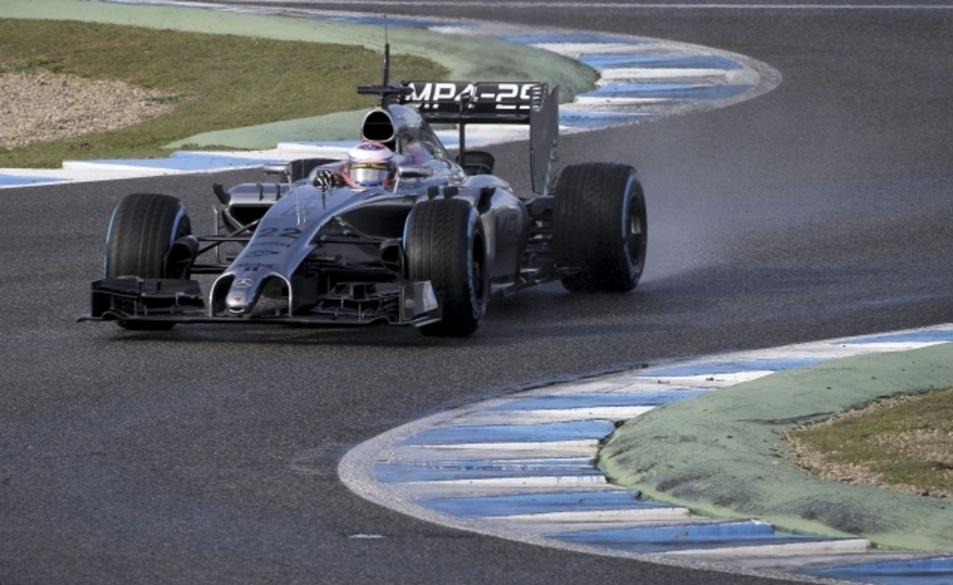 Letošní vozy F1 - 12 - GALERIE: Letošní monoposty F1 (3/10)