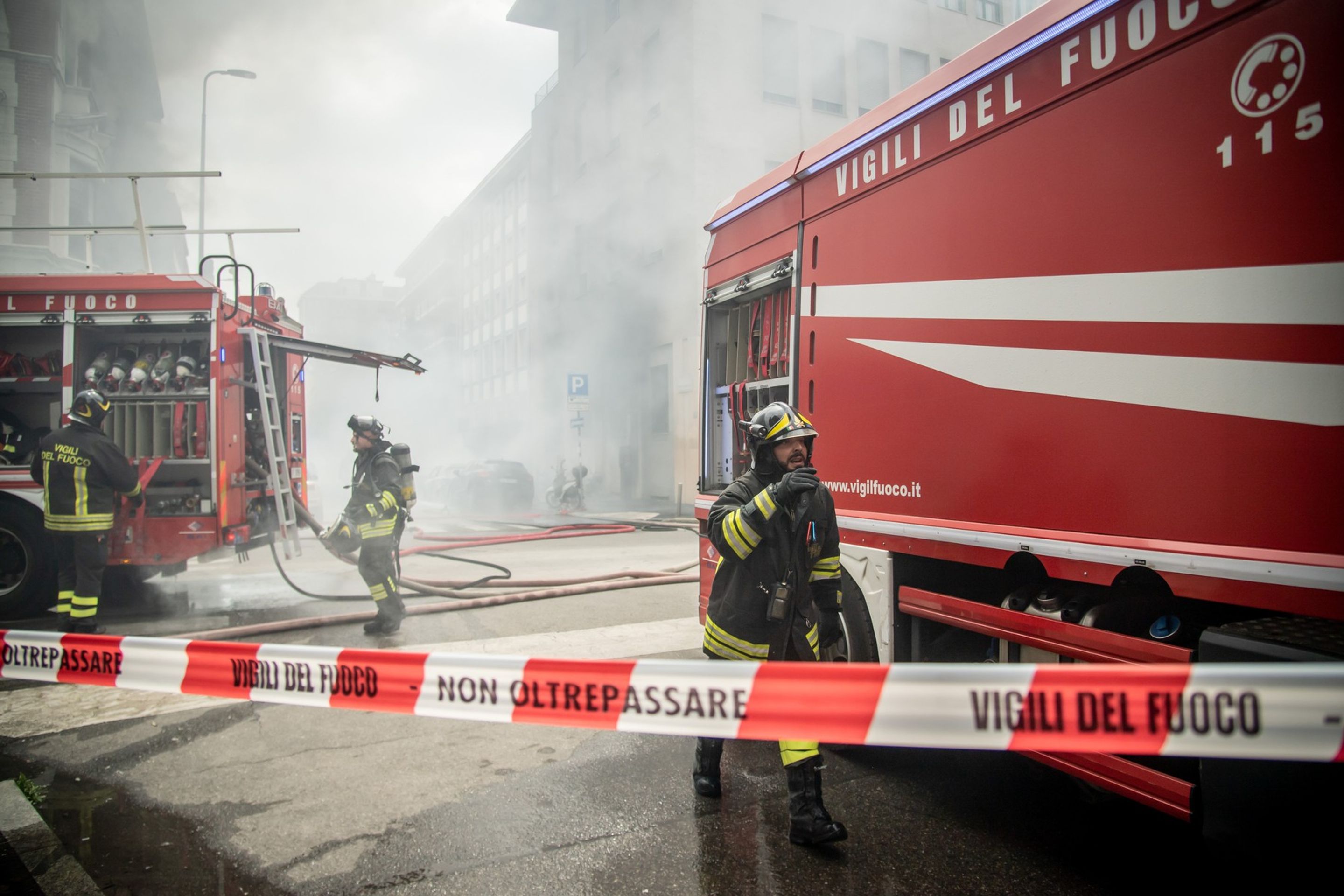 Exploze v centru Milána (2) - Exploze v centru Milána (4/5)