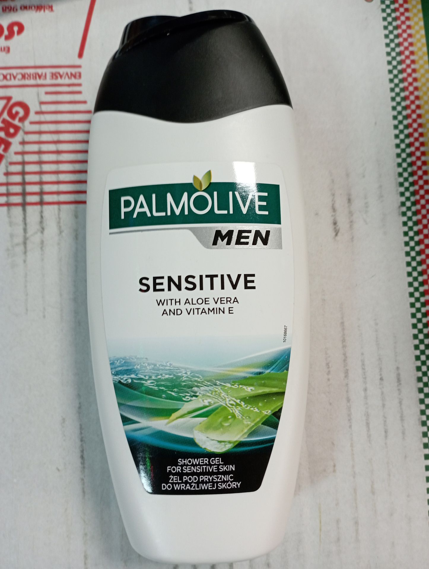 Sprchový gel Palmolive Men SENSITIVE with aloe vera and vitamin - Zdraví nebezpečná kosmetika (7/13)