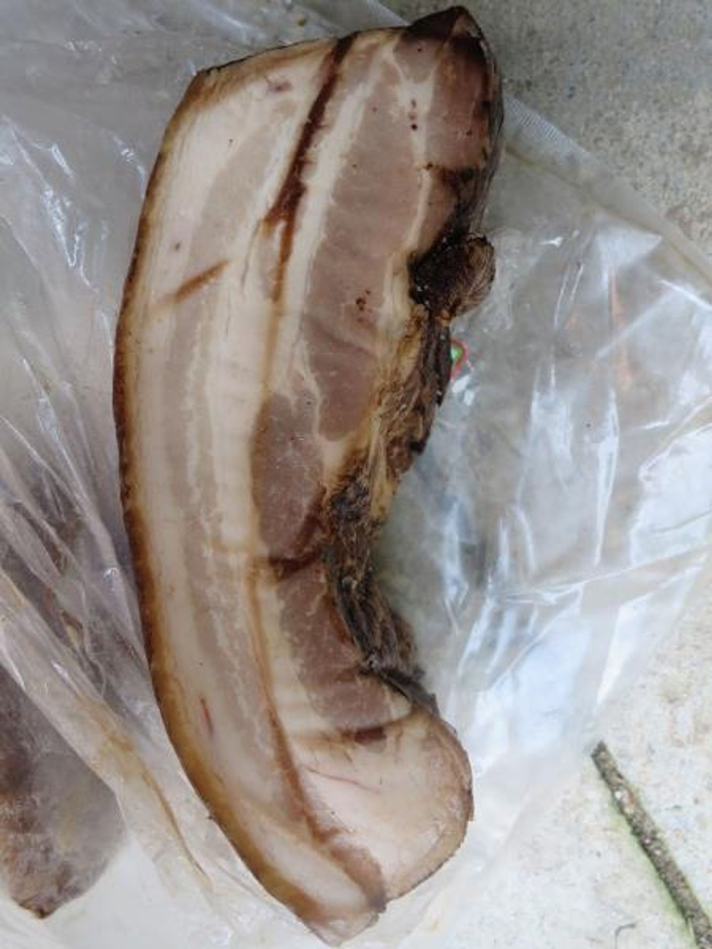 Anglická slanina Nguyen Thanh - GALERIE: Nebezpečné potraviny v říjnu a listopadu 2 (33/49)