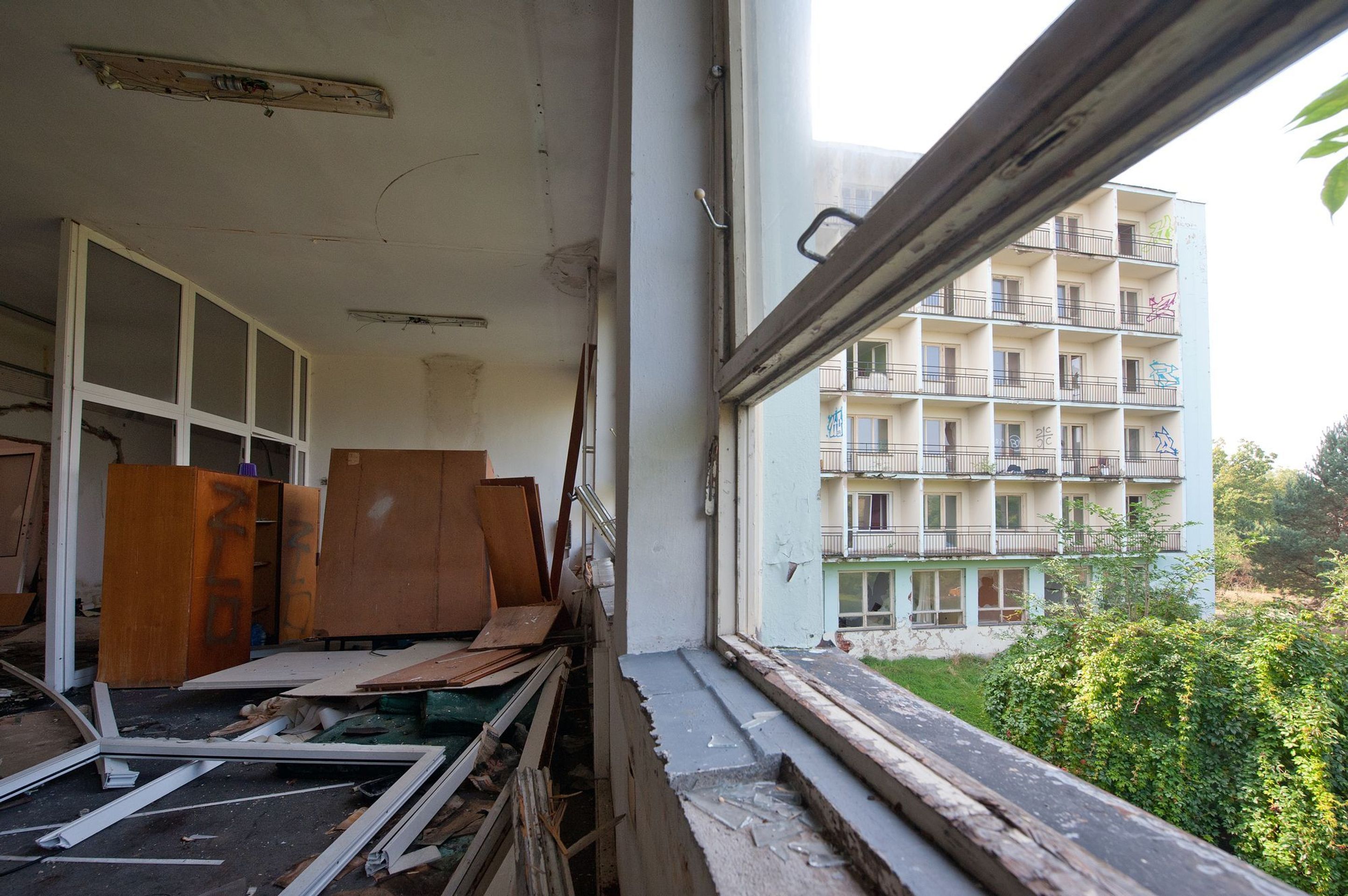 Opuštěný hotel Adriana v Kralupech nad Vltavou - 14 - GALERIE: Opuštěný Hotel Adriana v Kralupech nad Vltavou (16/29)
