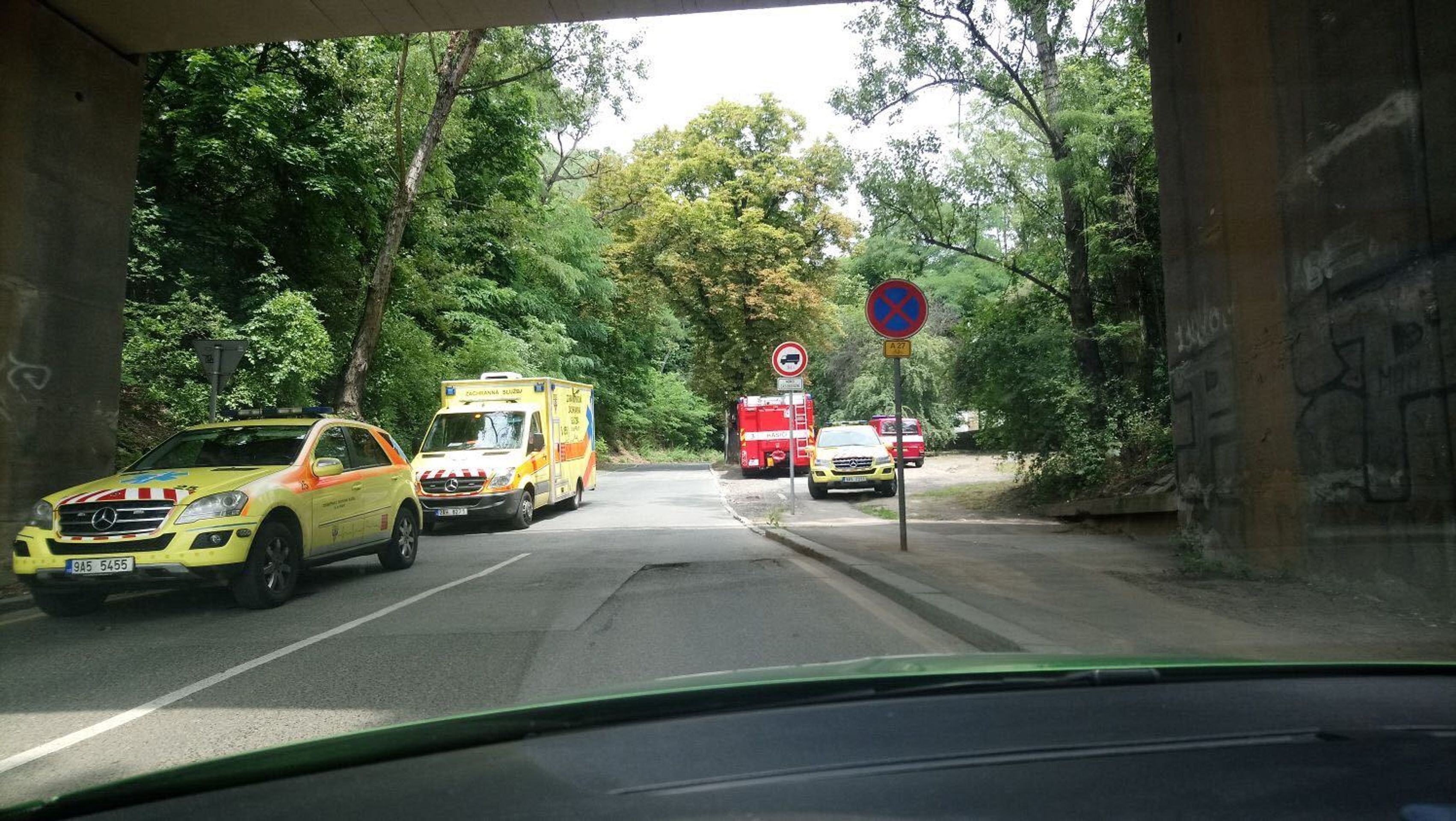 Sražená osoba na kolejích u Bulovky - 3 - GALERIE: Sražená osoba na kolejích u Bulovky (3/5)