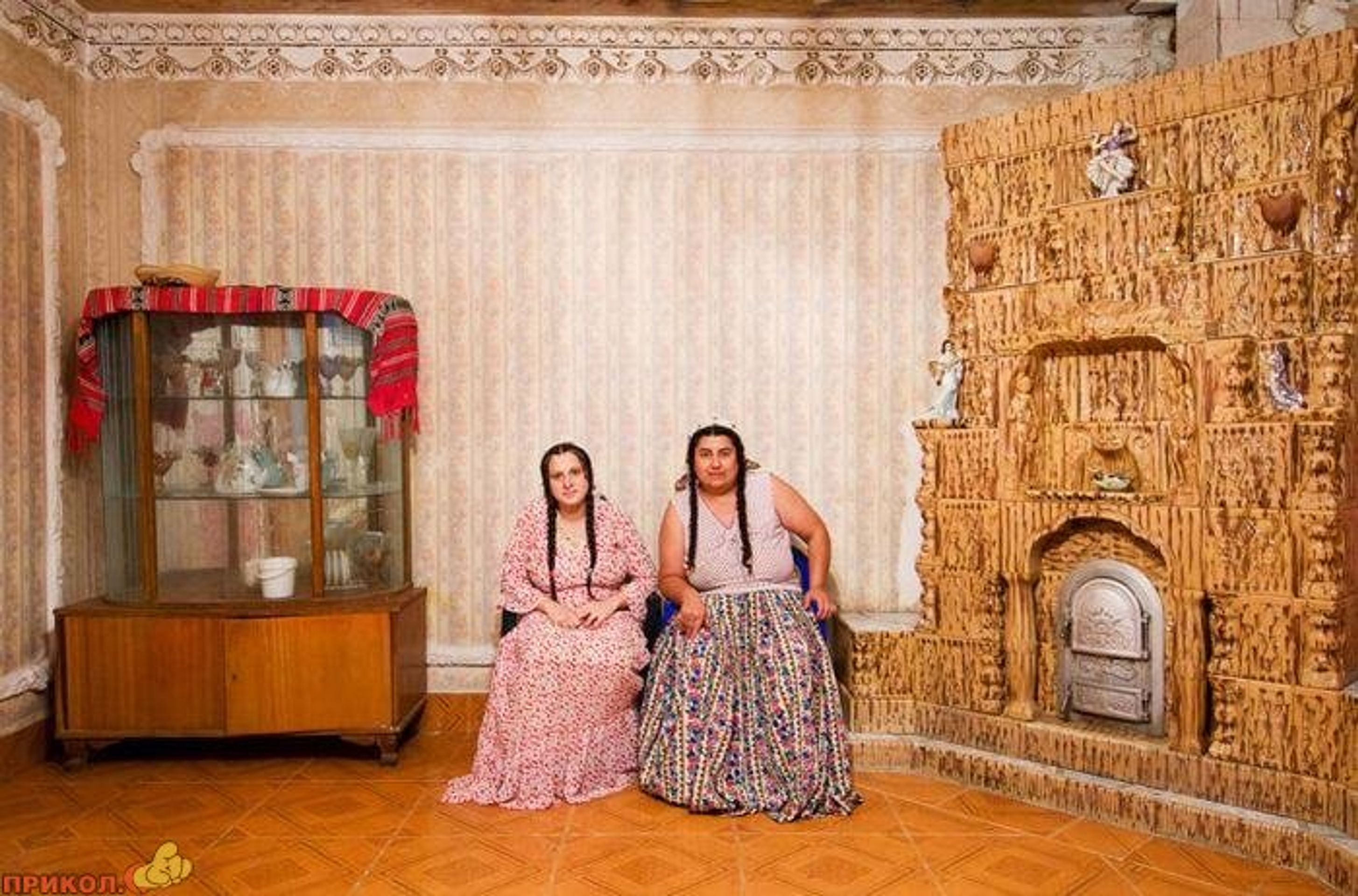 Bohatství Romů - Zlato, šperky a luxusní domy: Podívejte se do FOTOGALERIE, jak dobře si žijí někteří Romové (11/12)