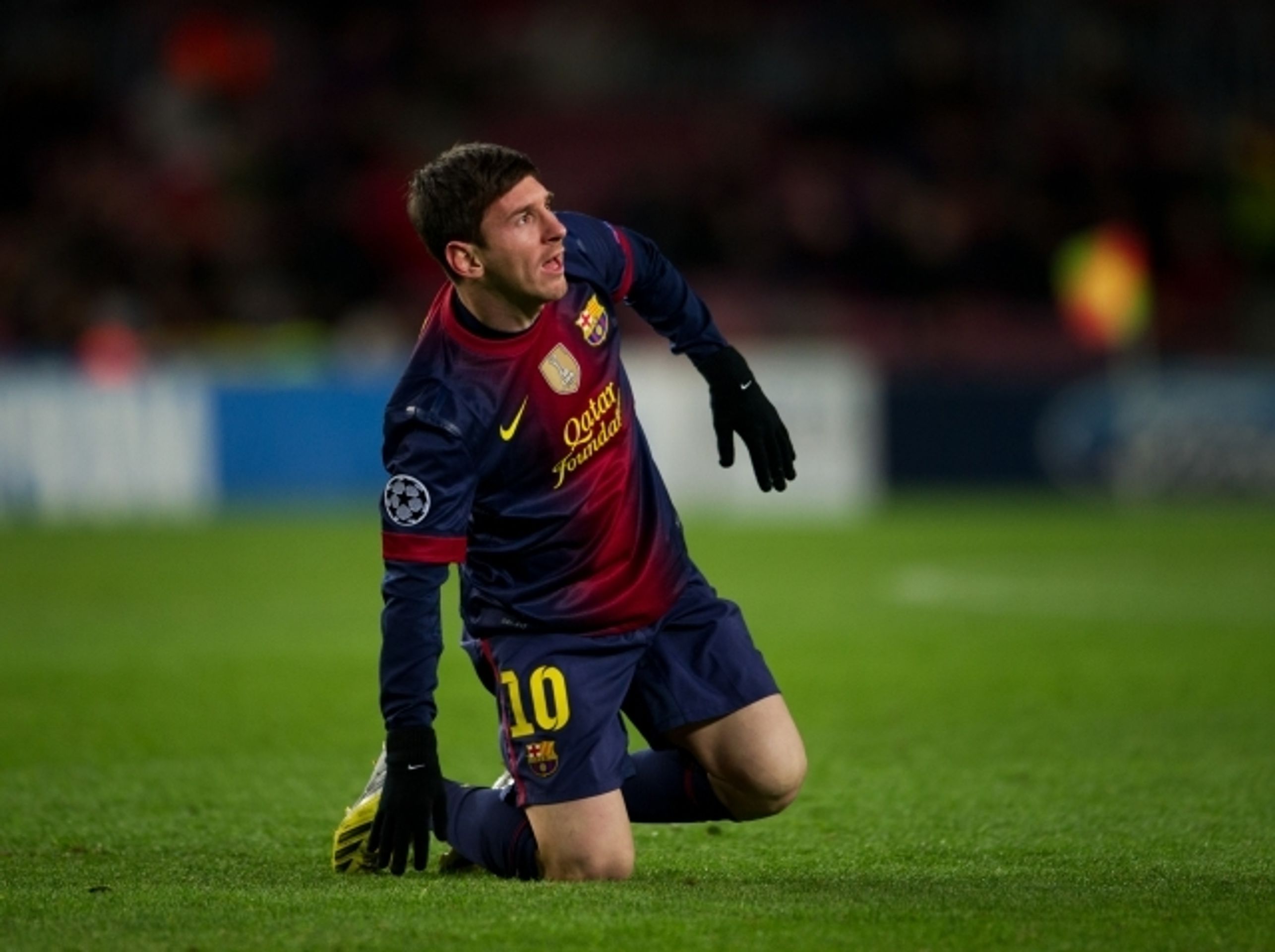 Messi se zranil v LM - 6 - GALERIE: Messi se zranil v Lize mistrů (3/13)