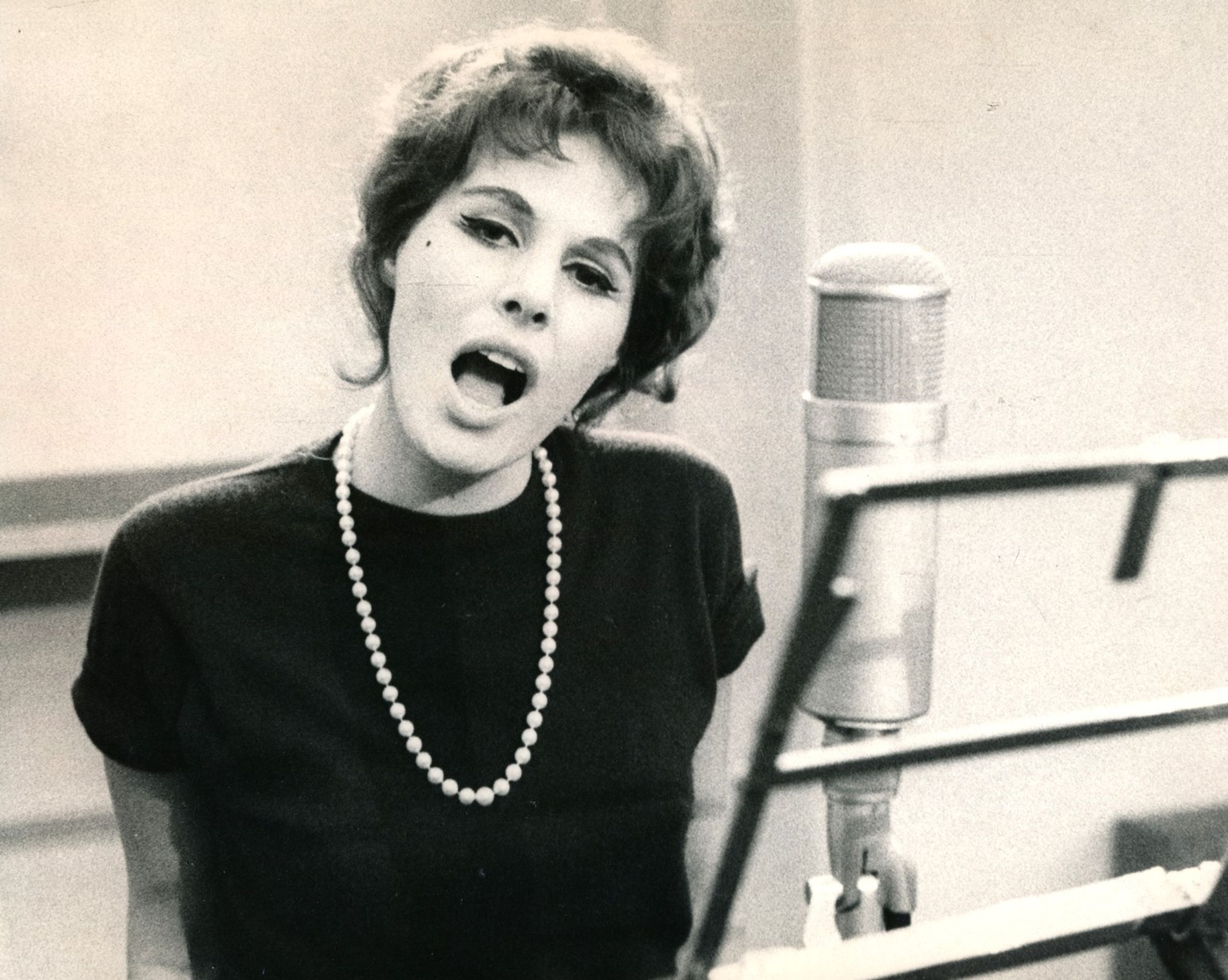 Ornella Vanoniová - Ornella Vanoniová (3/4)