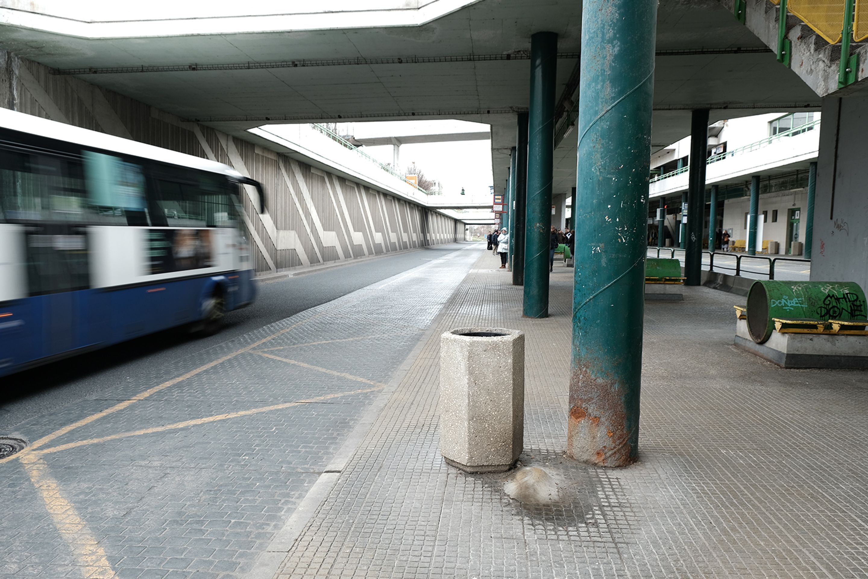 Nevábná zákoutí pražských nádraží - 16 - GALERIE: Nevábná zákoutí pražských nádraží (2/25)