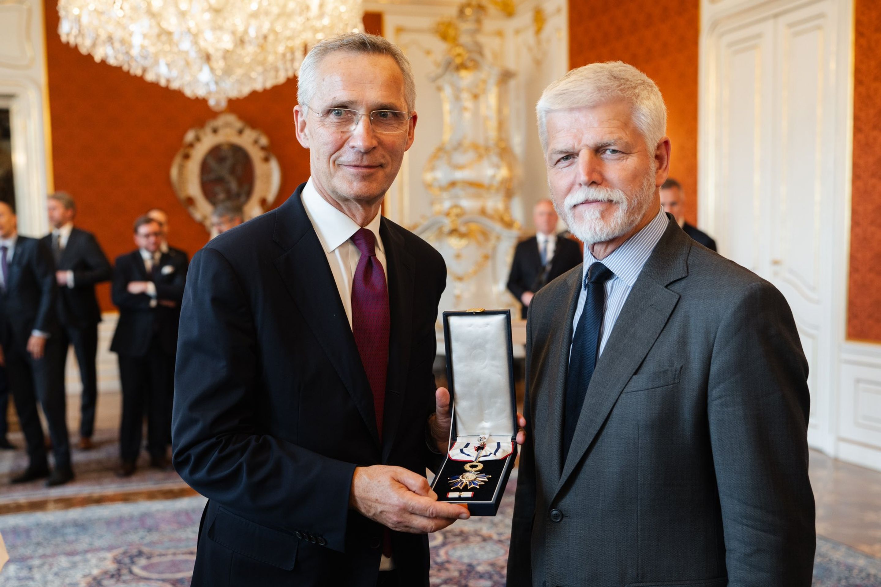 Prezident Petr Pavel a generální tajemník NATO Jens Stoltenberg - Jens Stoltenberg a Anthony Blinken v Praze (3/17)