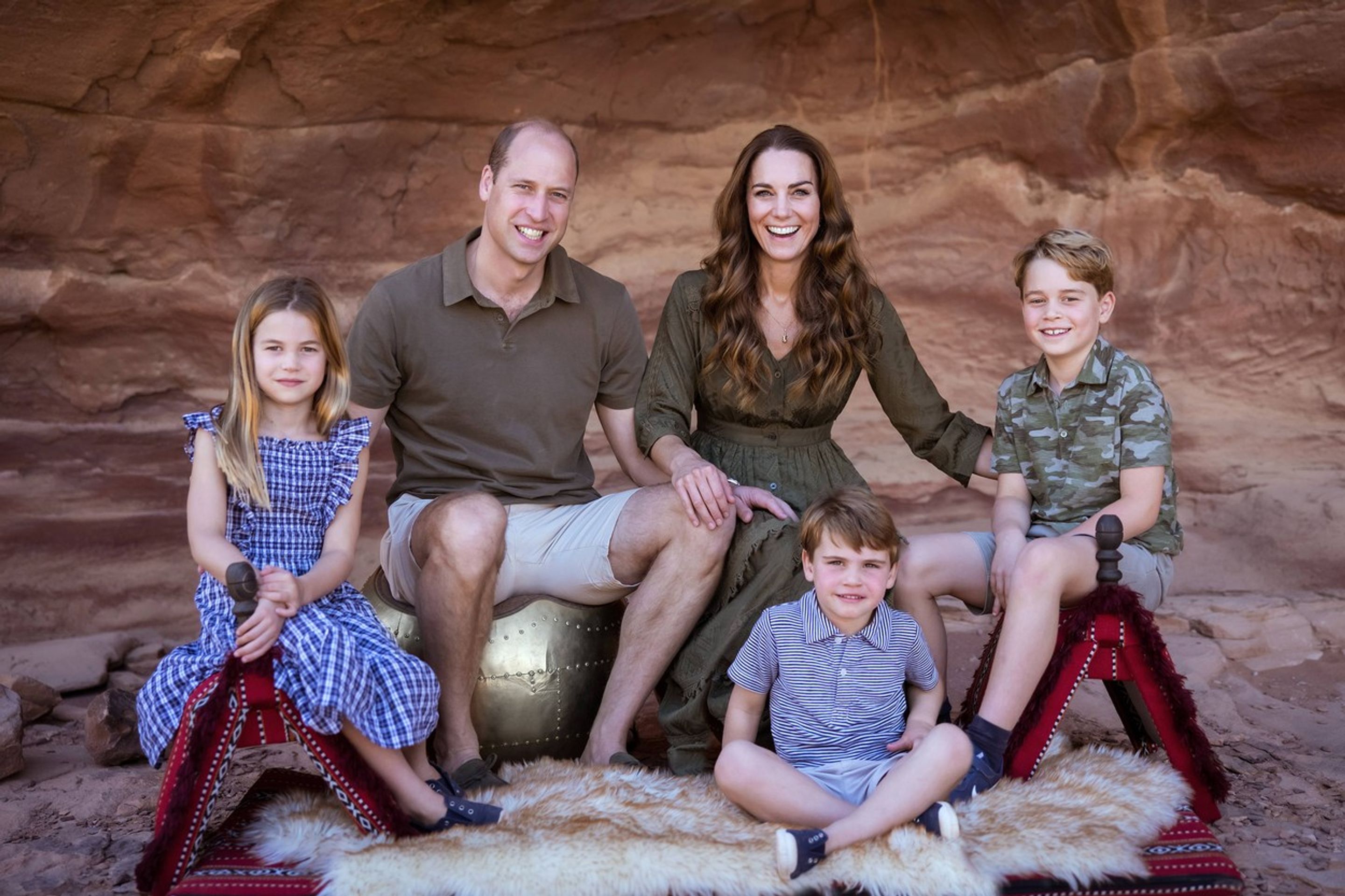 Vánoční přání od prince Williama a princezny Kate 2021 - Vánoční přání od prince Williama a princezny Kate v průběhu let (3/4)