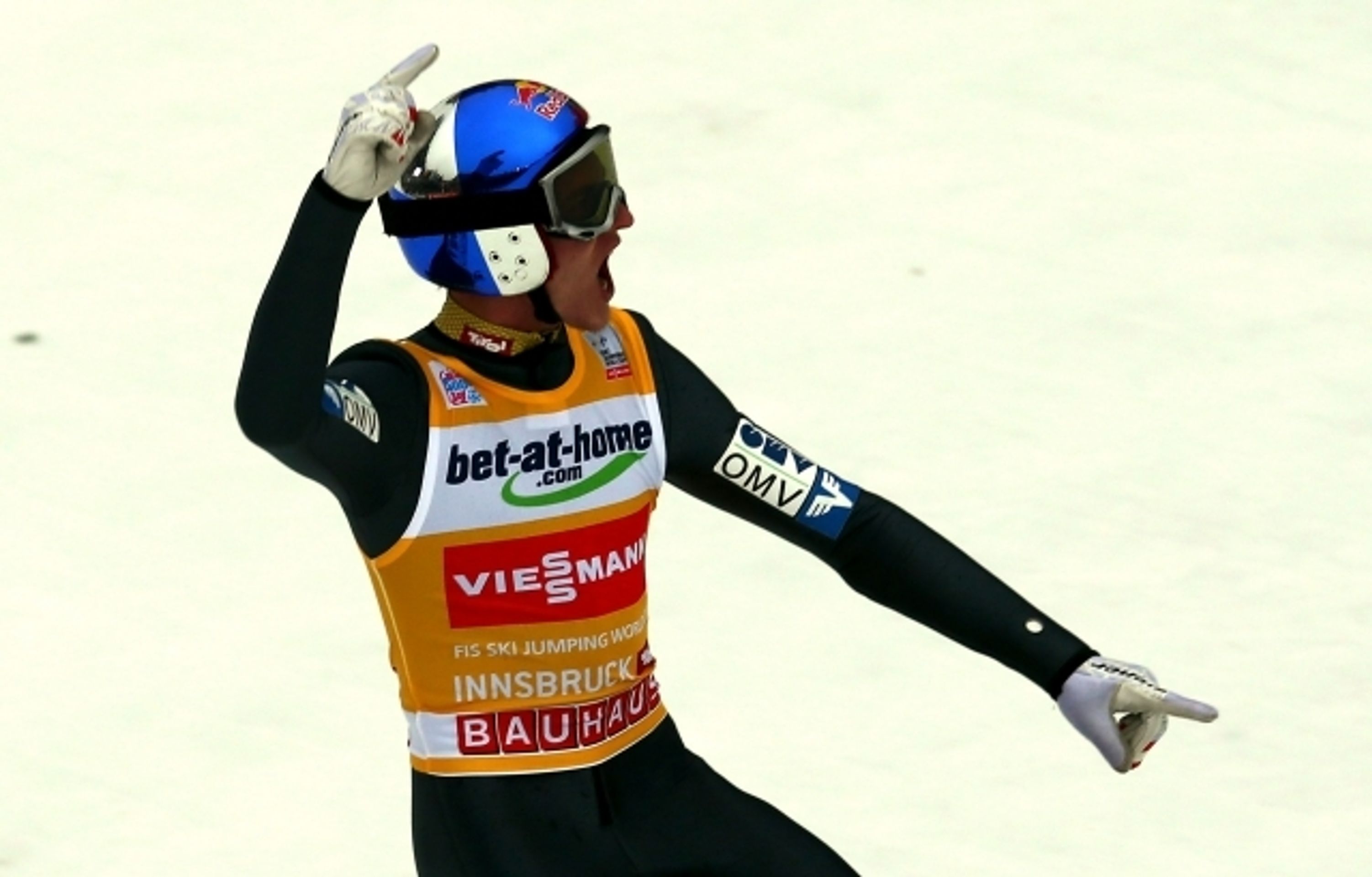 Turné čtyř můstků Innsbruck - 1 - GALERIE: Schlierenzauer vyhrál domácí závod v Innsbrucku (3/6)